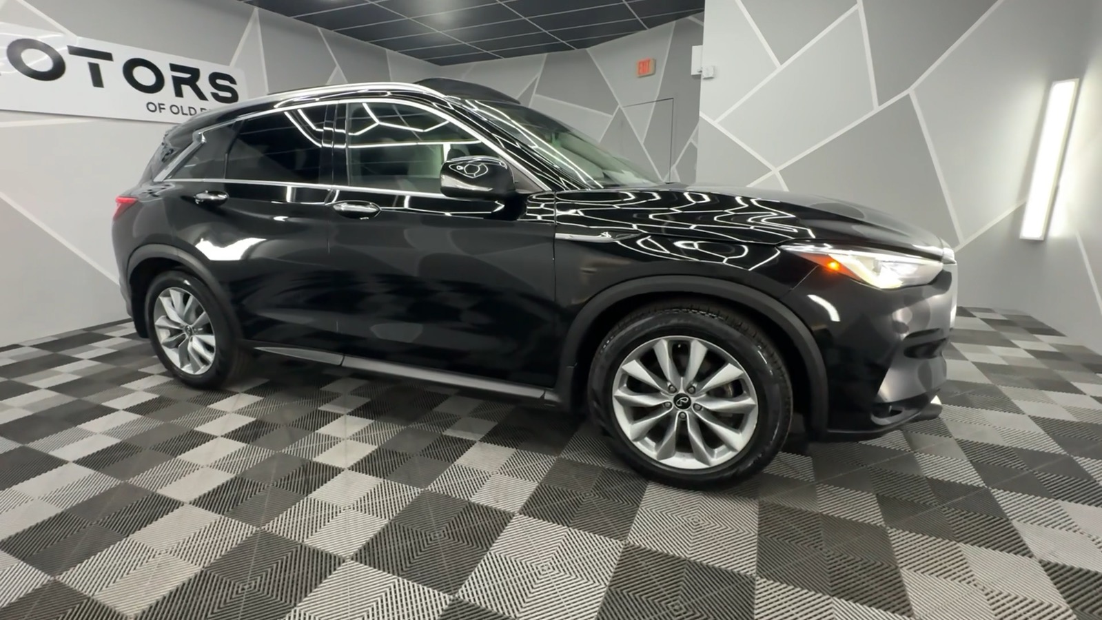 2021 INFINITI QX50 LUXE Sport Utility 4D 10