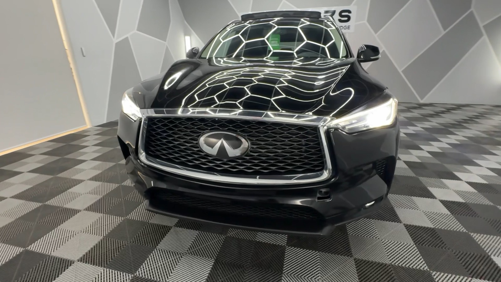 2021 INFINITI QX50 LUXE Sport Utility 4D 13