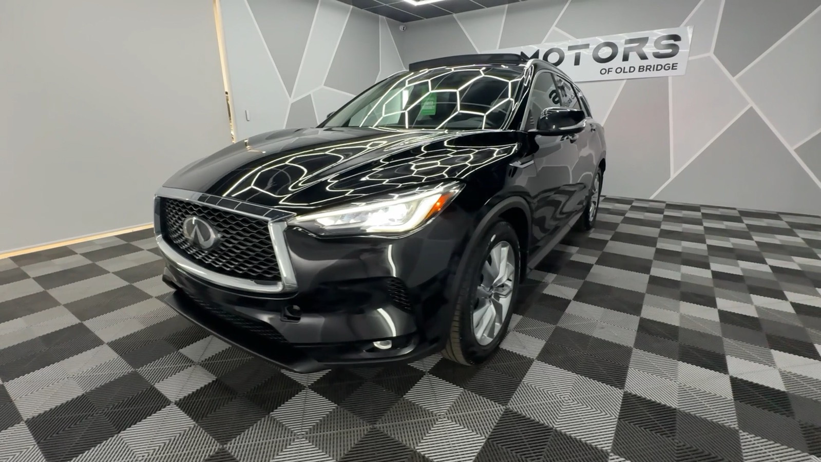 2021 INFINITI QX50 LUXE Sport Utility 4D 14