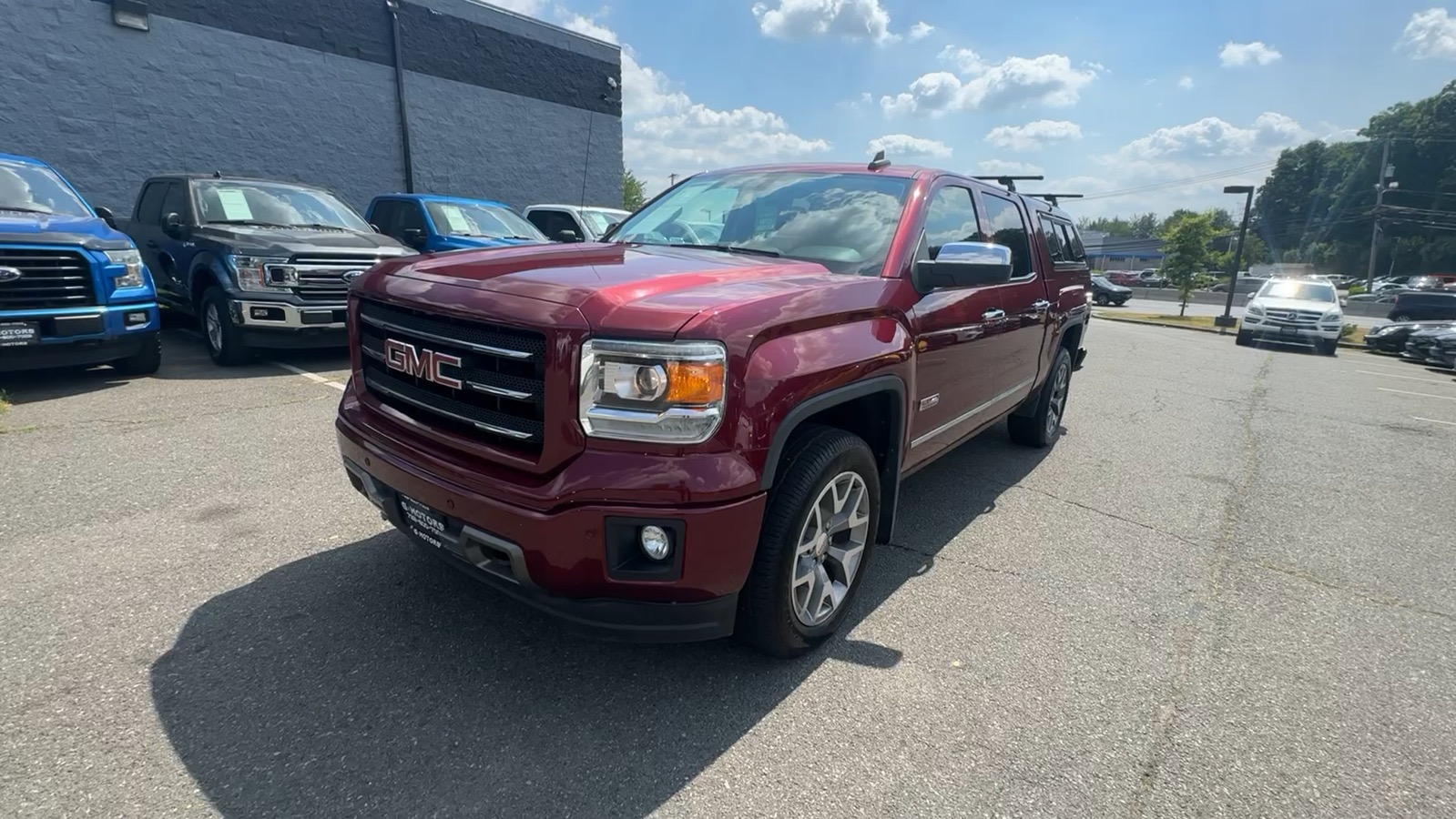 2015 GMC Sierra 1500 Crew Cab SLT Pickup 4D 5 3/4 ft 1