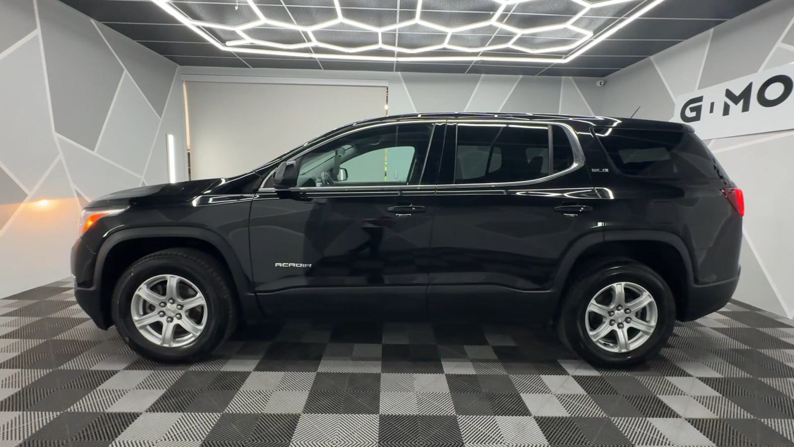 2019 GMC Acadia SLE-1 Sport Utility 4D 4