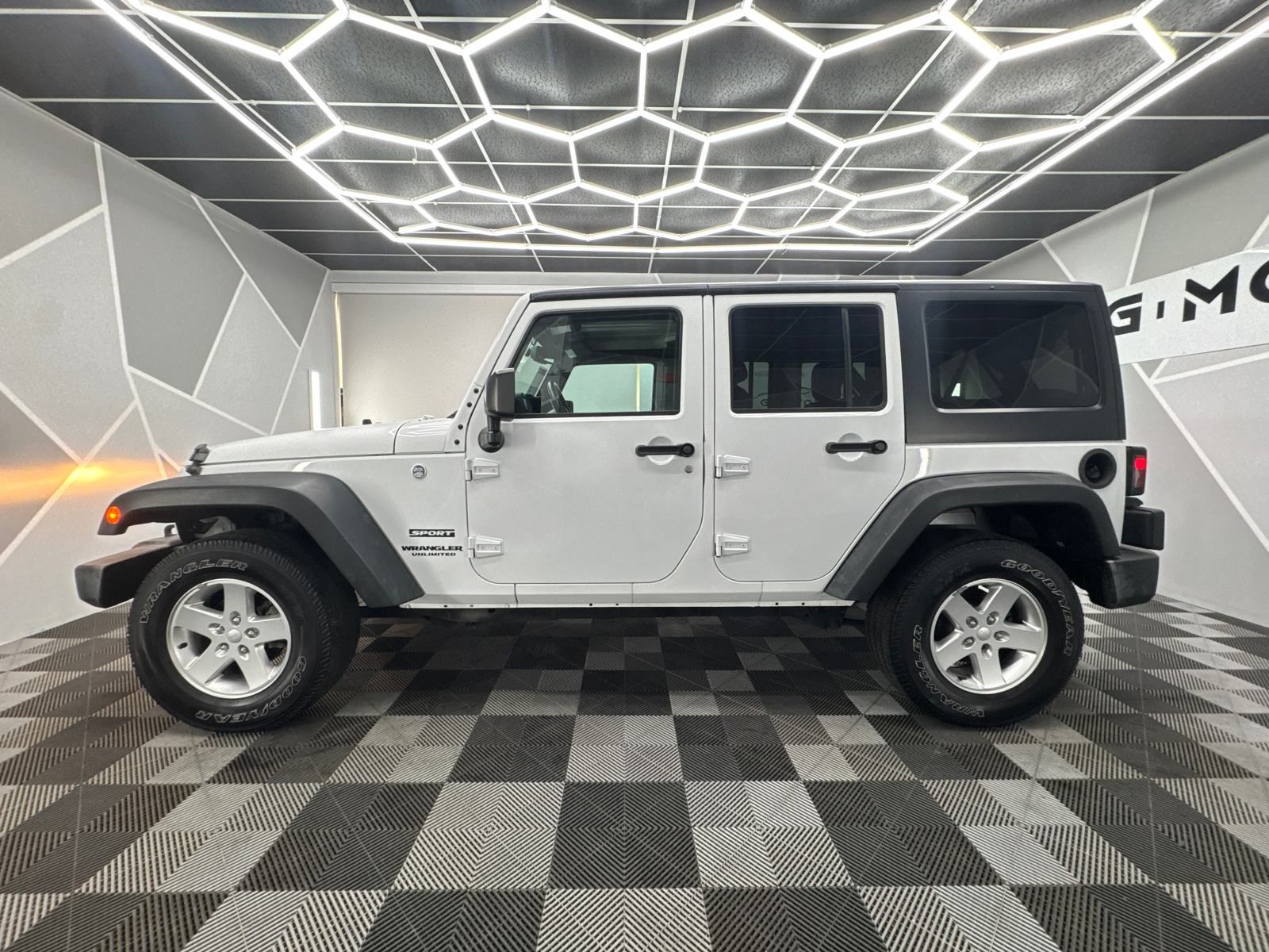 2016 Jeep Wrangler Unlimited Sport S Sport Utility 4D 3