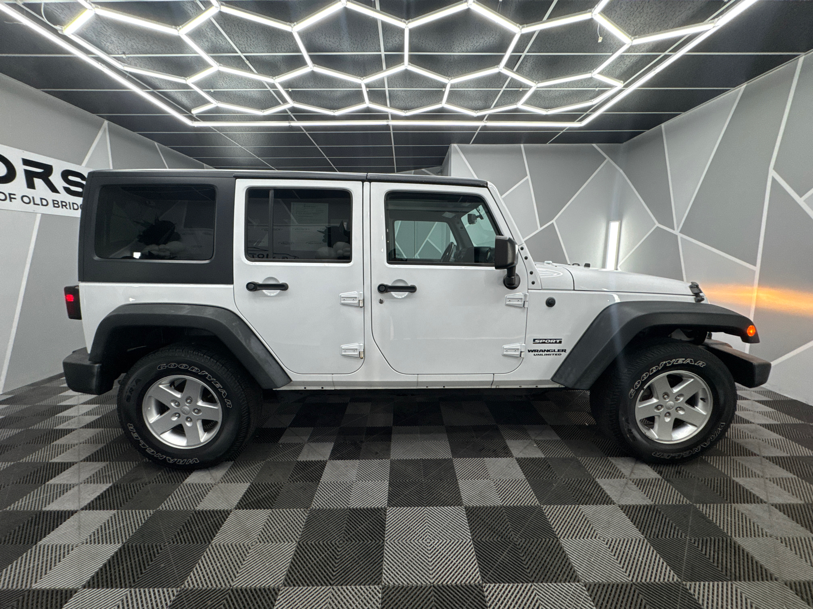 2016 Jeep Wrangler Unlimited Sport S Sport Utility 4D 10