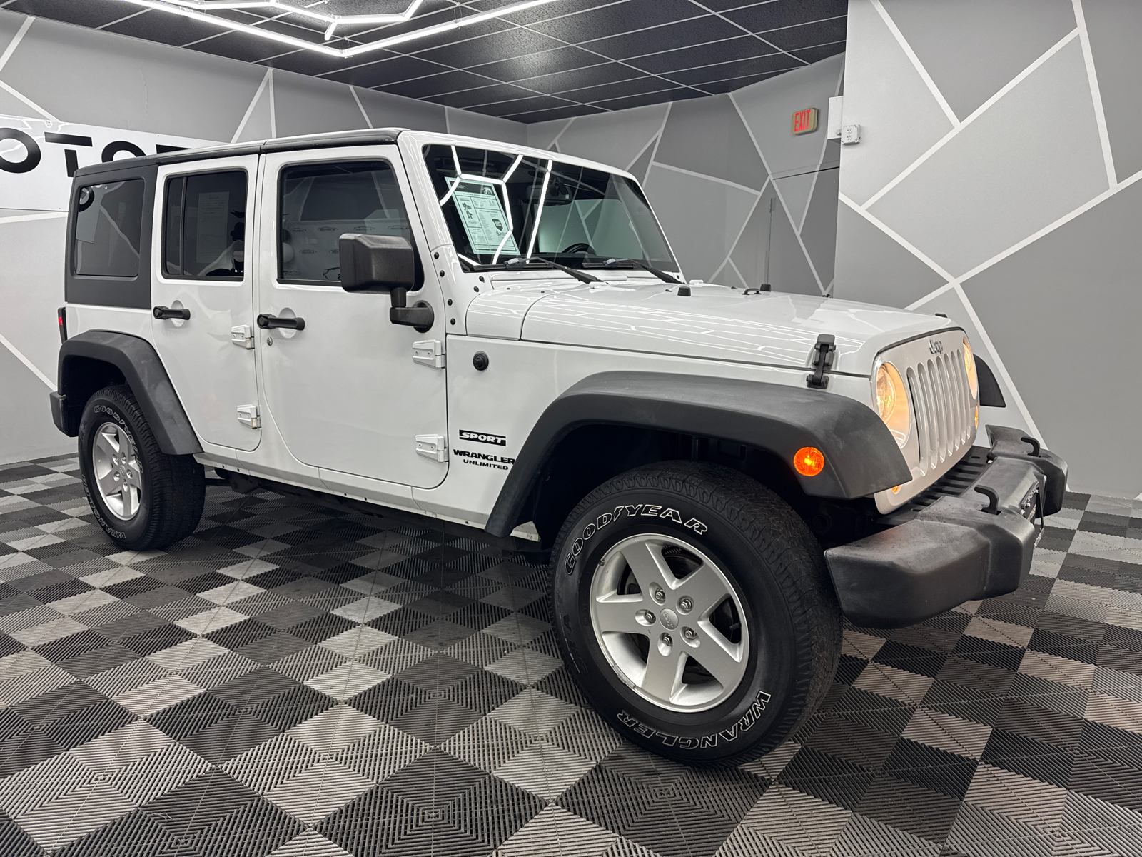 2016 Jeep Wrangler Unlimited Sport S Sport Utility 4D 11