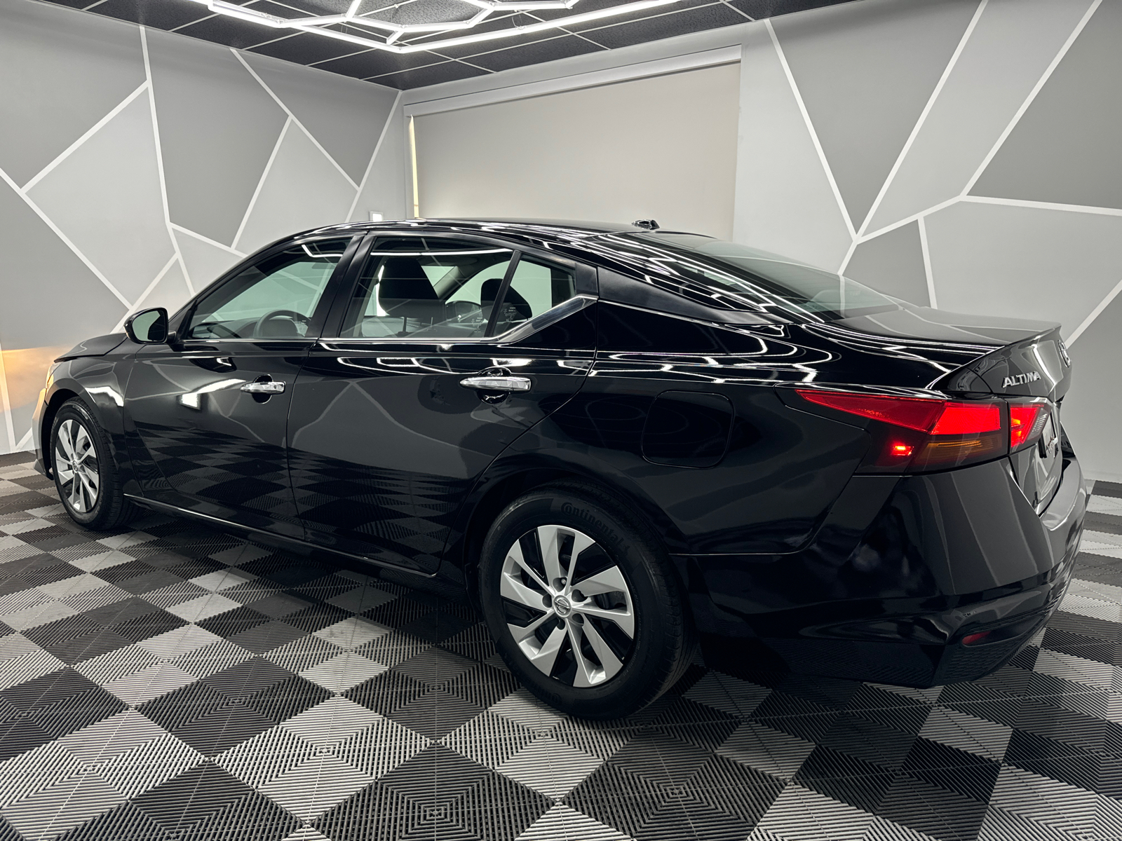 2020 Nissan Altima 2.5 S Sedan 4D 4