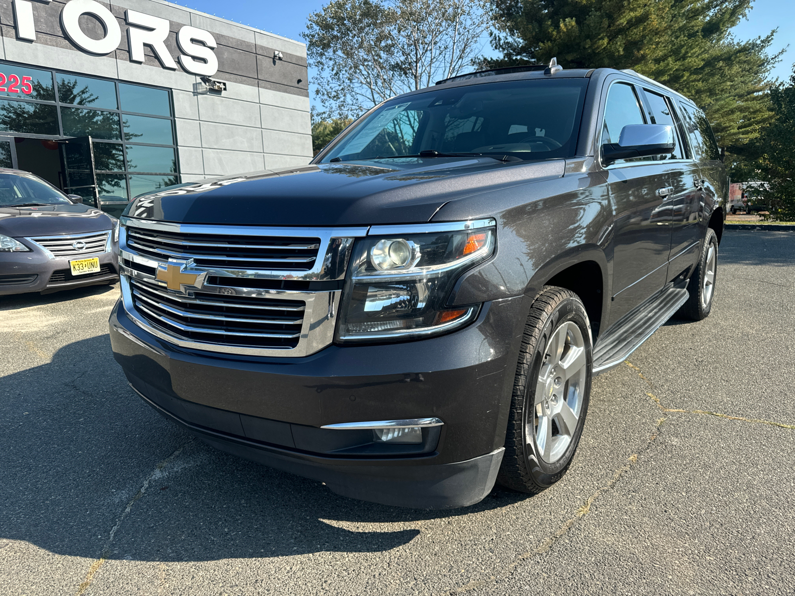 2017 Chevrolet Suburban Premier Sport Utility 4D 1