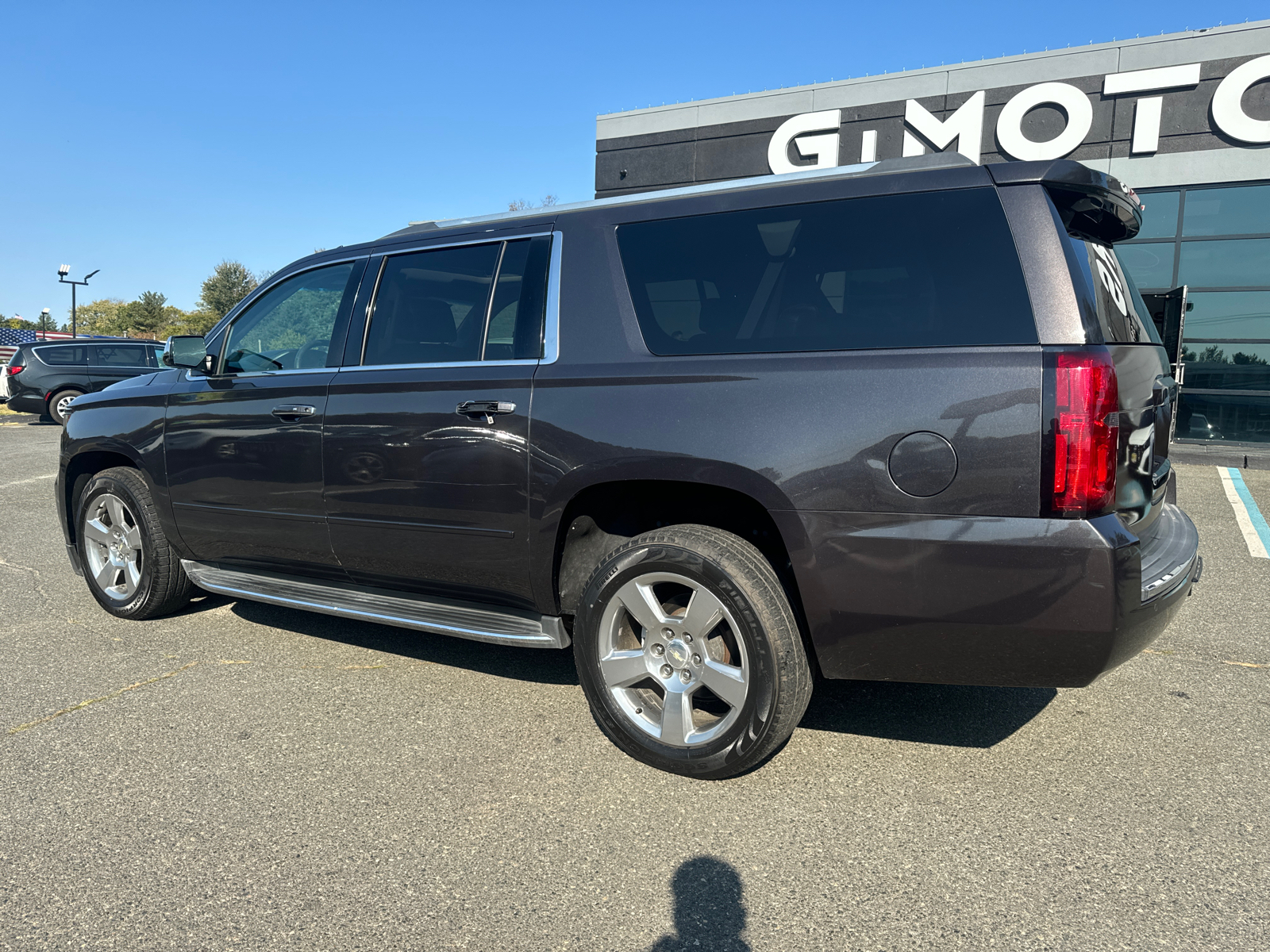 2017 Chevrolet Suburban Premier Sport Utility 4D 4