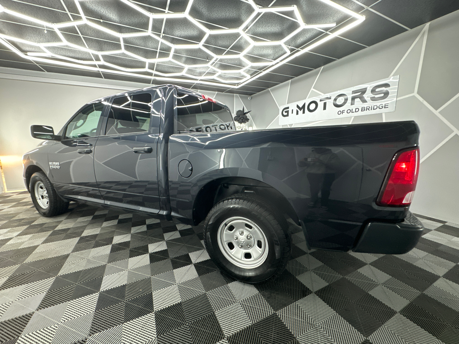 2016 Ram 1500 Crew Cab Tradesman Pickup 4D 5 1/2 ft 4