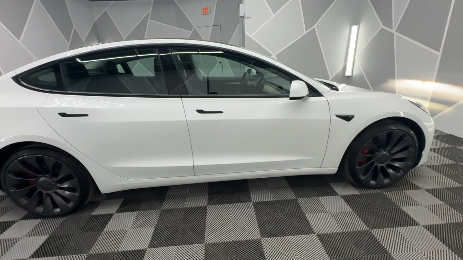 2022 Tesla Model 3 Performance Sedan 4D 19