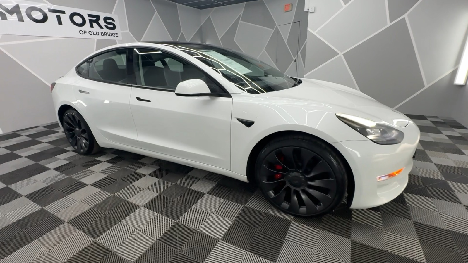 2022 Tesla Model 3 Performance Sedan 4D 21