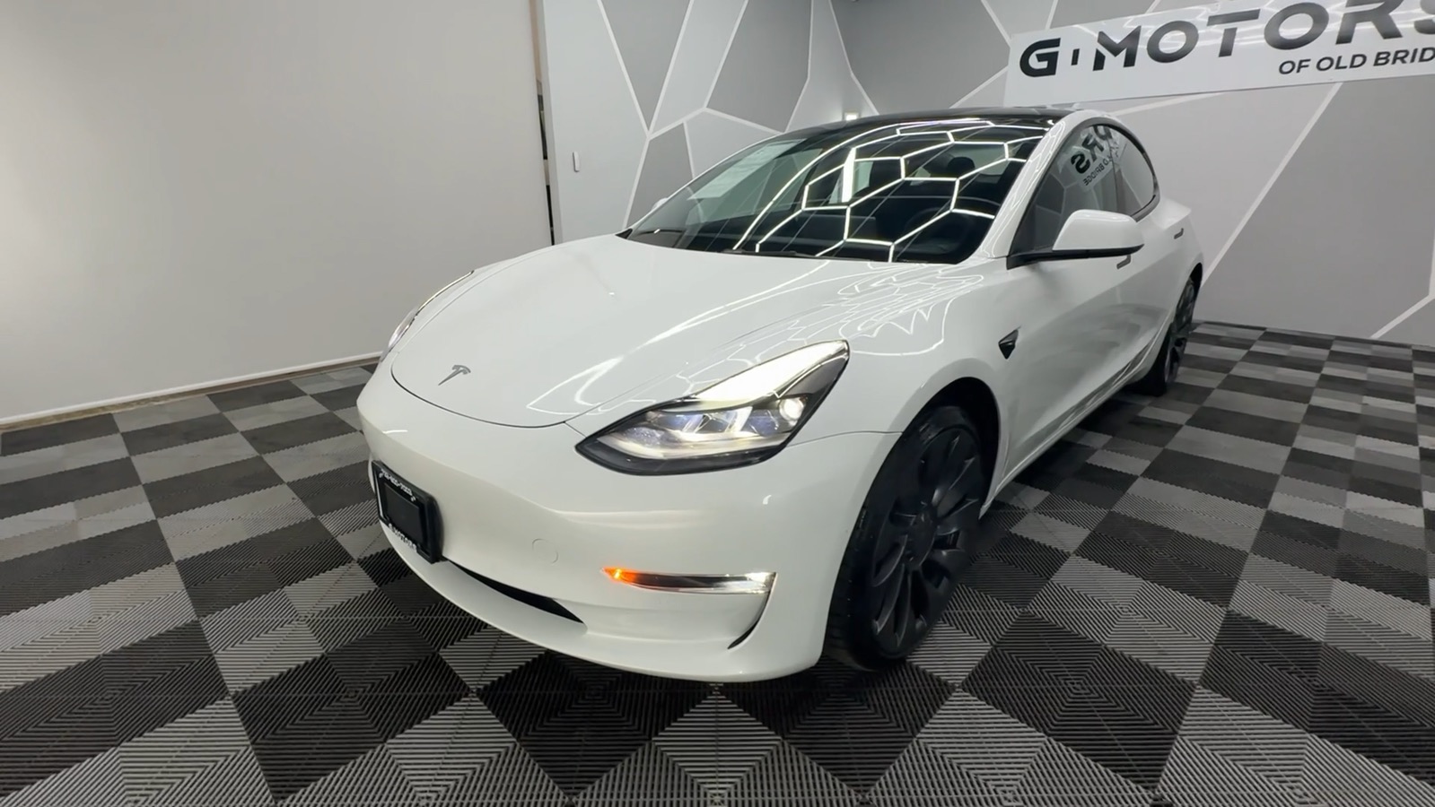 2022 Tesla Model 3 Performance Sedan 4D 27