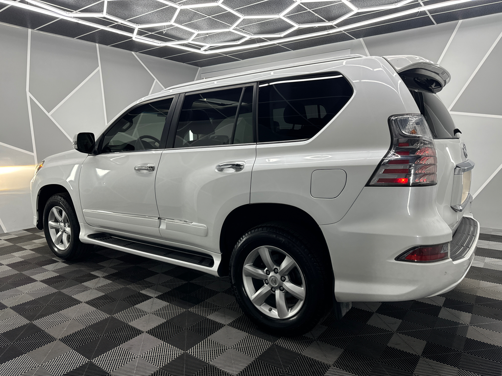 2016 Lexus GX GX 460 Sport Utility 4D 4