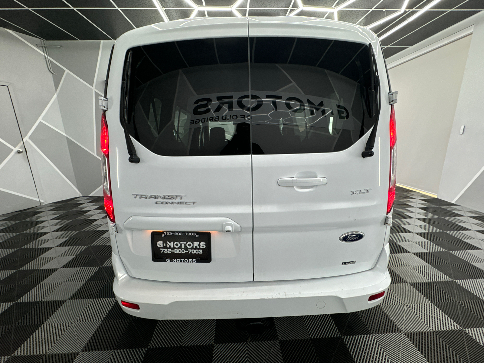 2014 Ford Transit Connect Passenger XLT Van 4D 7