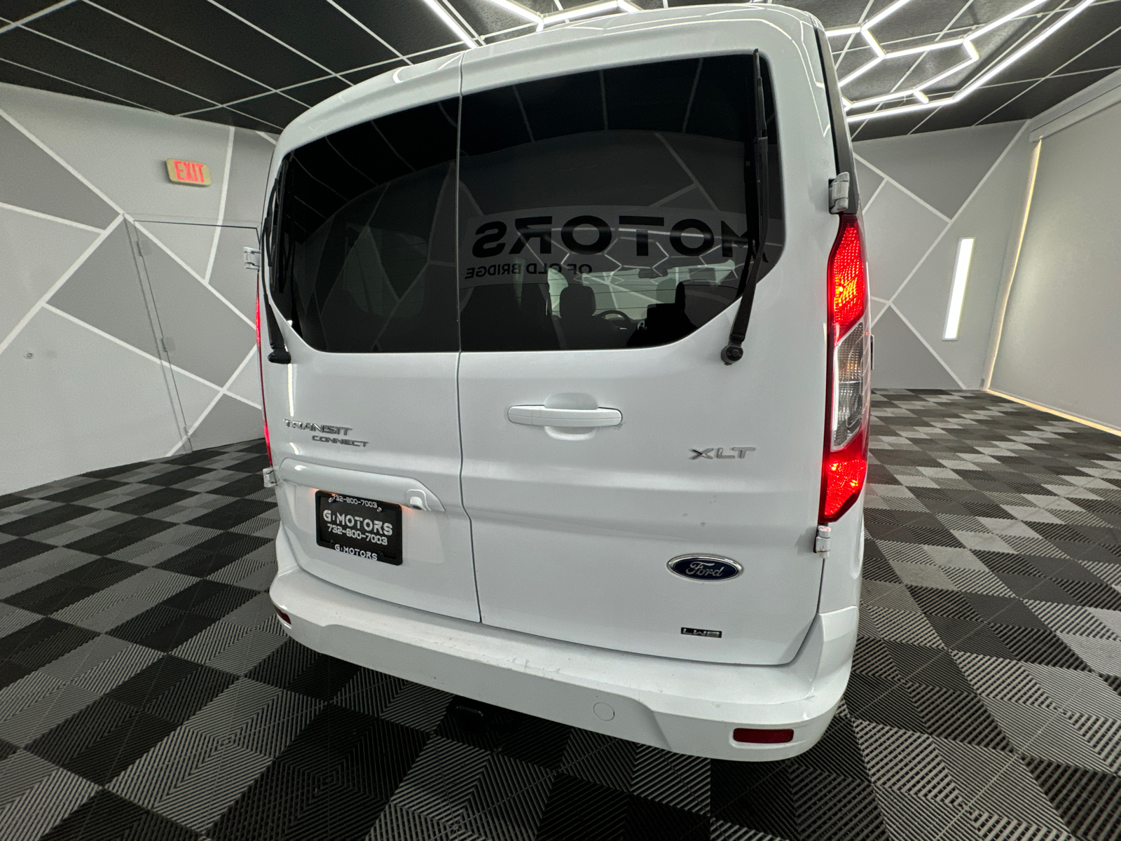 2014 Ford Transit Connect Passenger XLT Van 4D 8