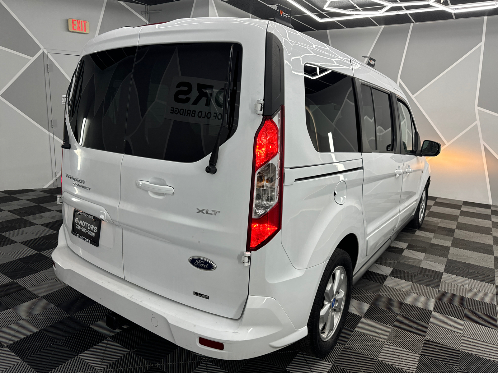 2014 Ford Transit Connect Passenger XLT Van 4D 9