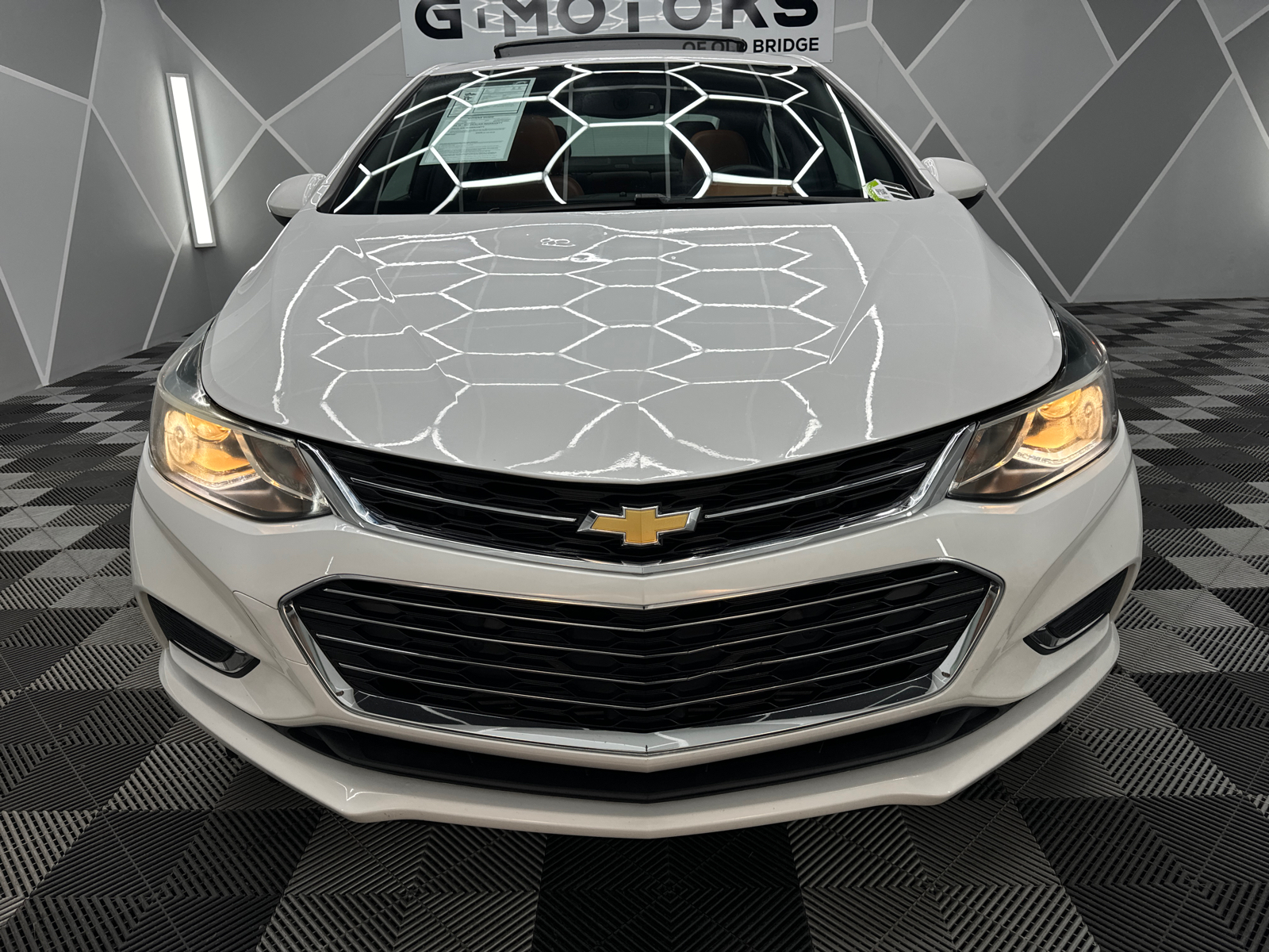 2018 Chevrolet Cruze Premier Sedan 4D 15