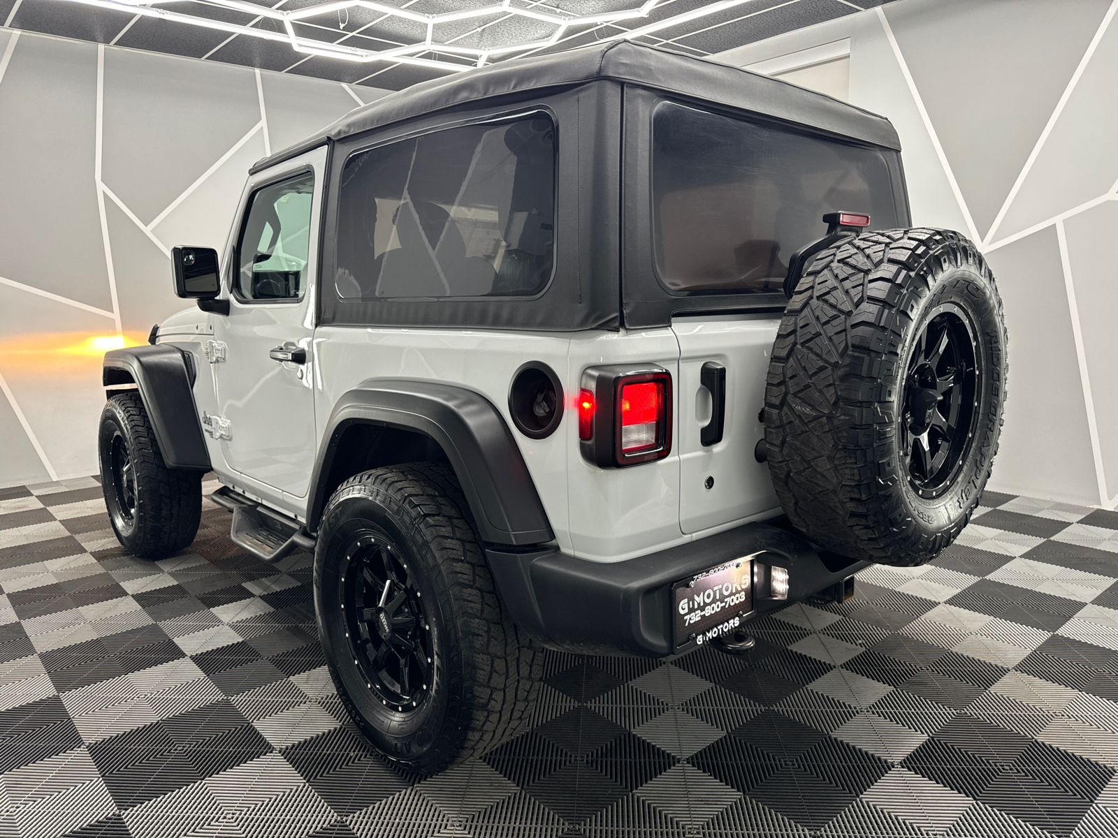 2020 Jeep Wrangler  5