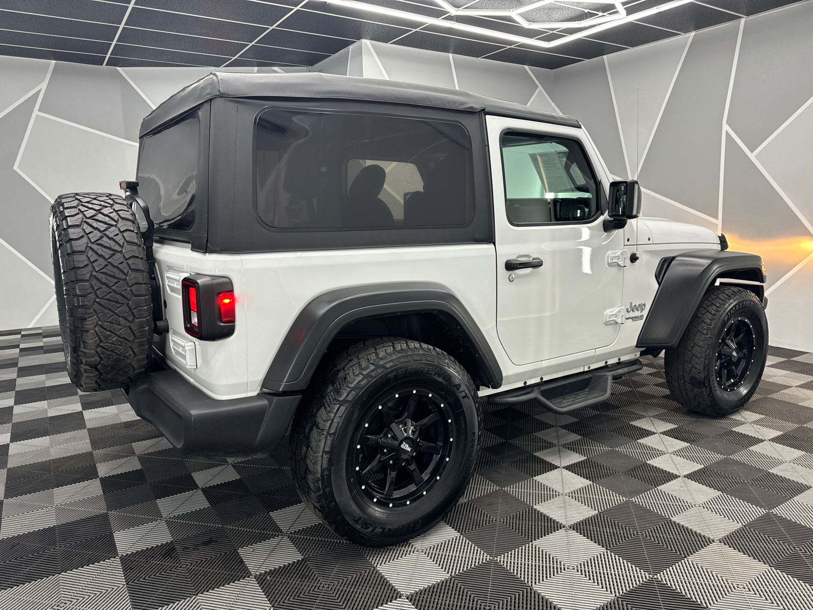 2020 Jeep Wrangler  10