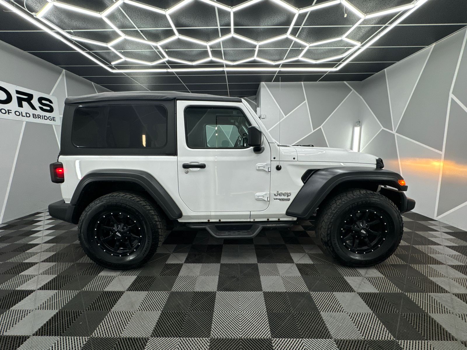 2020 Jeep Wrangler  11