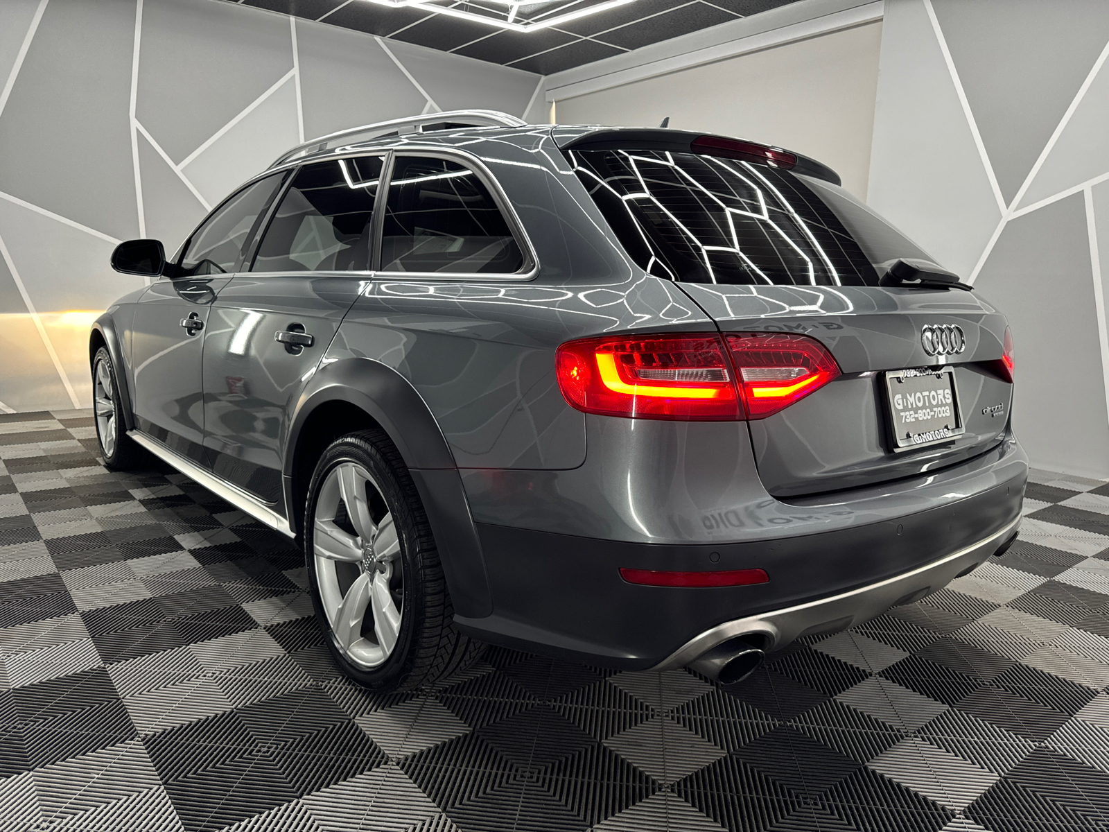 2014 Audi allroad Premium Plus Wagon 4D 3