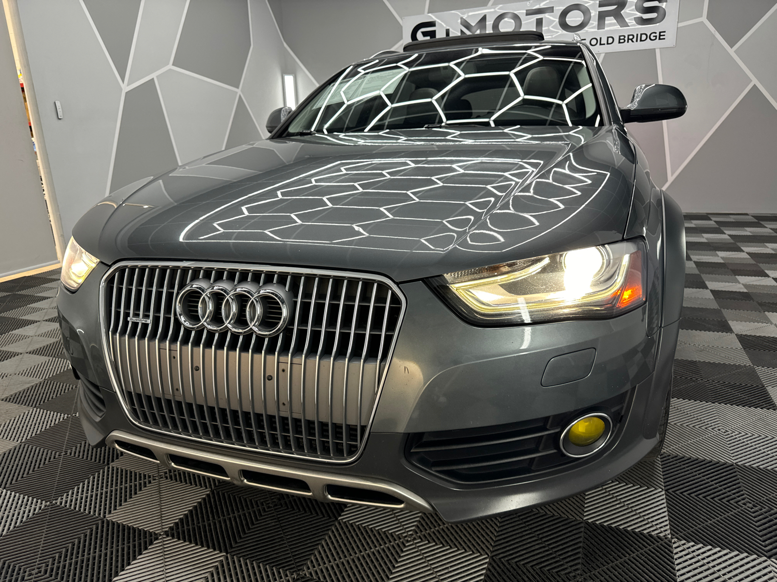 2014 Audi allroad Premium Plus Wagon 4D 12