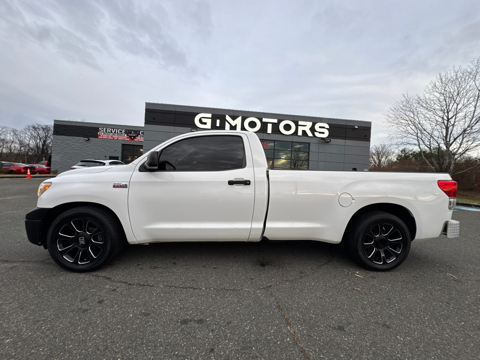 2013 Toyota Tundra Regular Cab Pickup 2D 8 ft 3