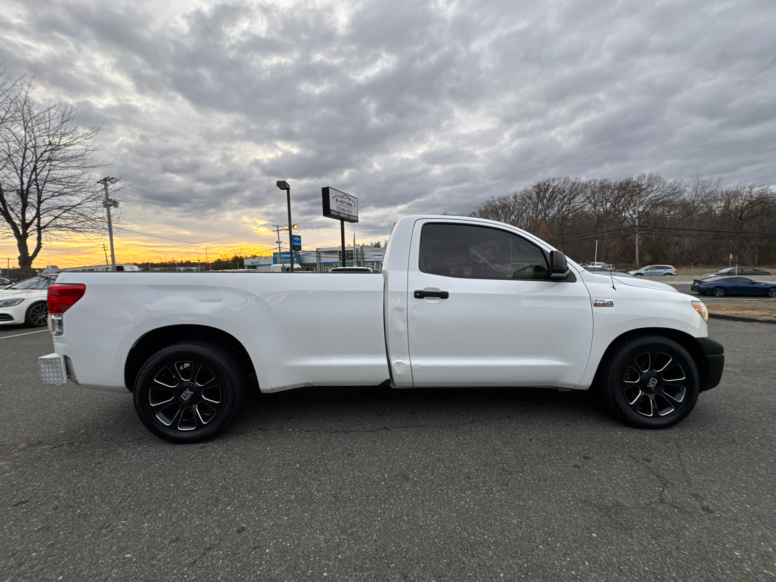 2013 Toyota Tundra Regular Cab Pickup 2D 8 ft 11