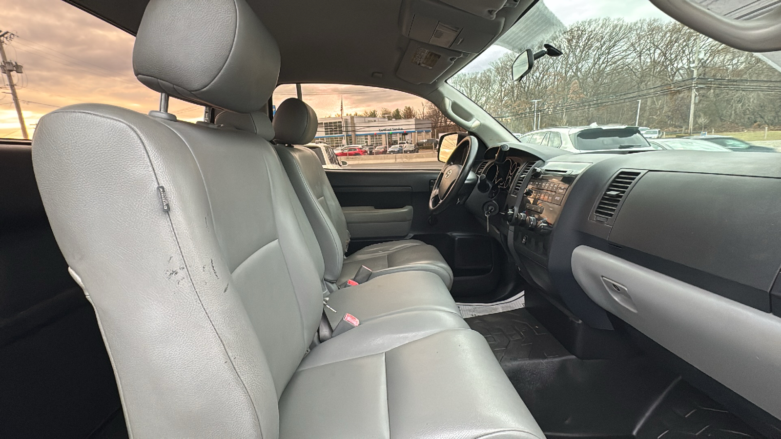 2013 Toyota Tundra Regular Cab Pickup 2D 8 ft 27