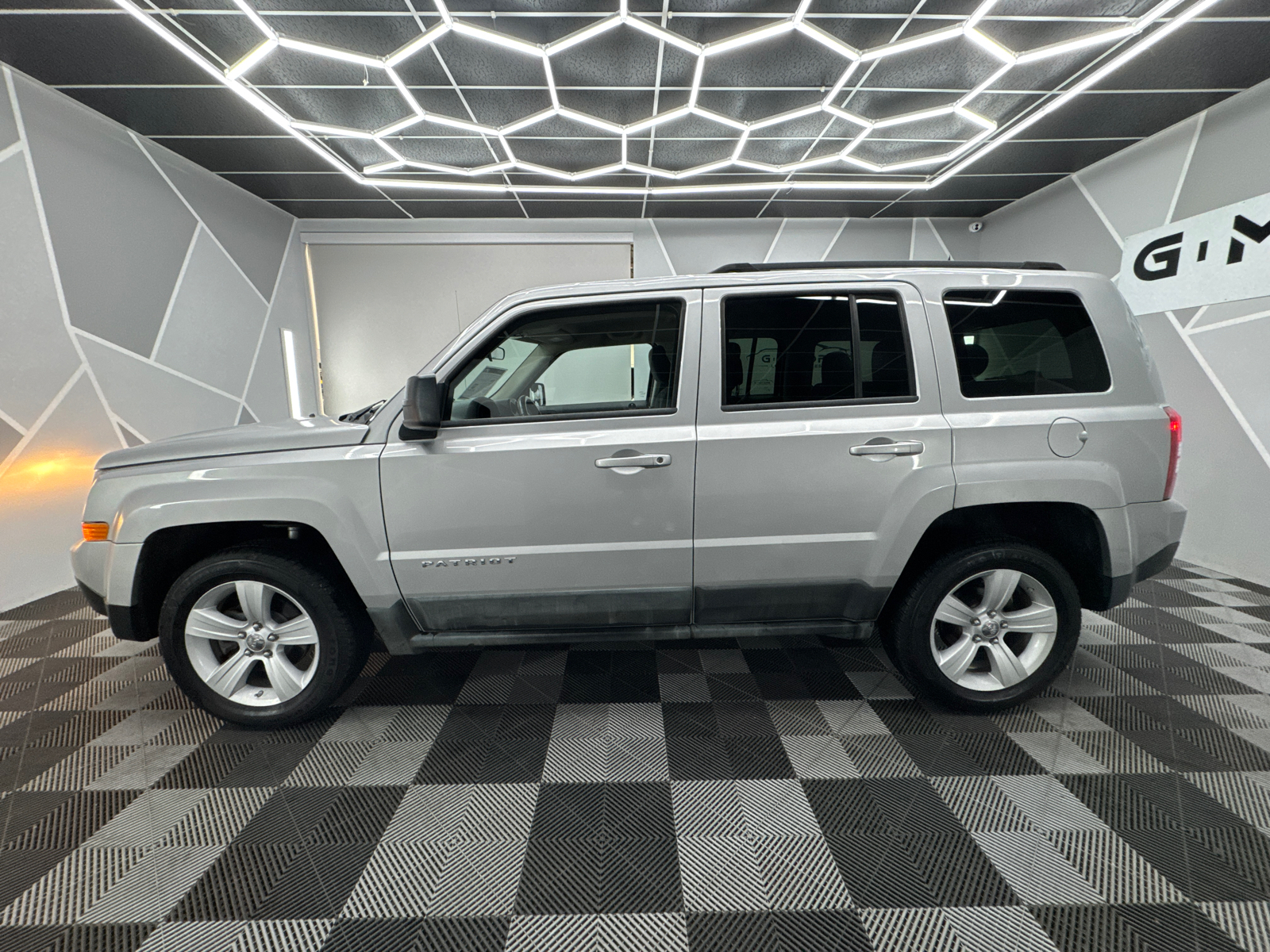 2011 Jeep Patriot Sport Utility 4D 3