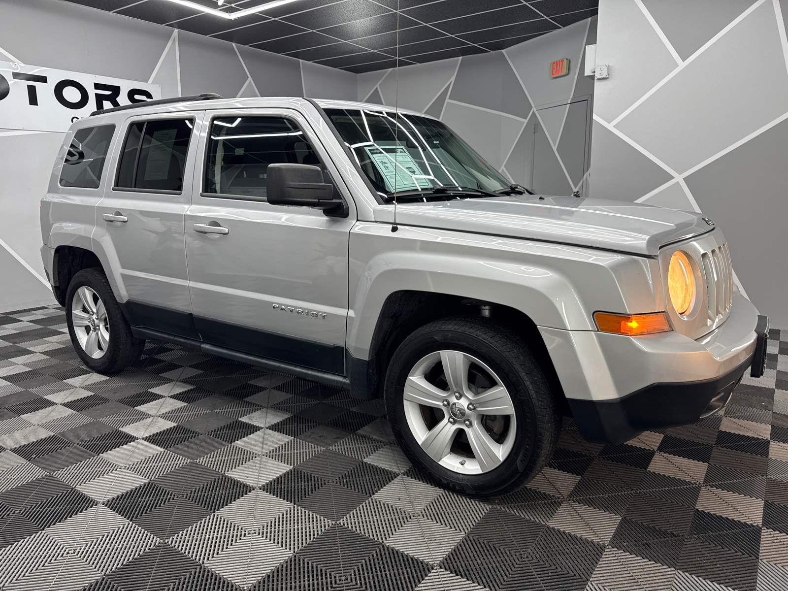 2011 Jeep Patriot Sport Utility 4D 12