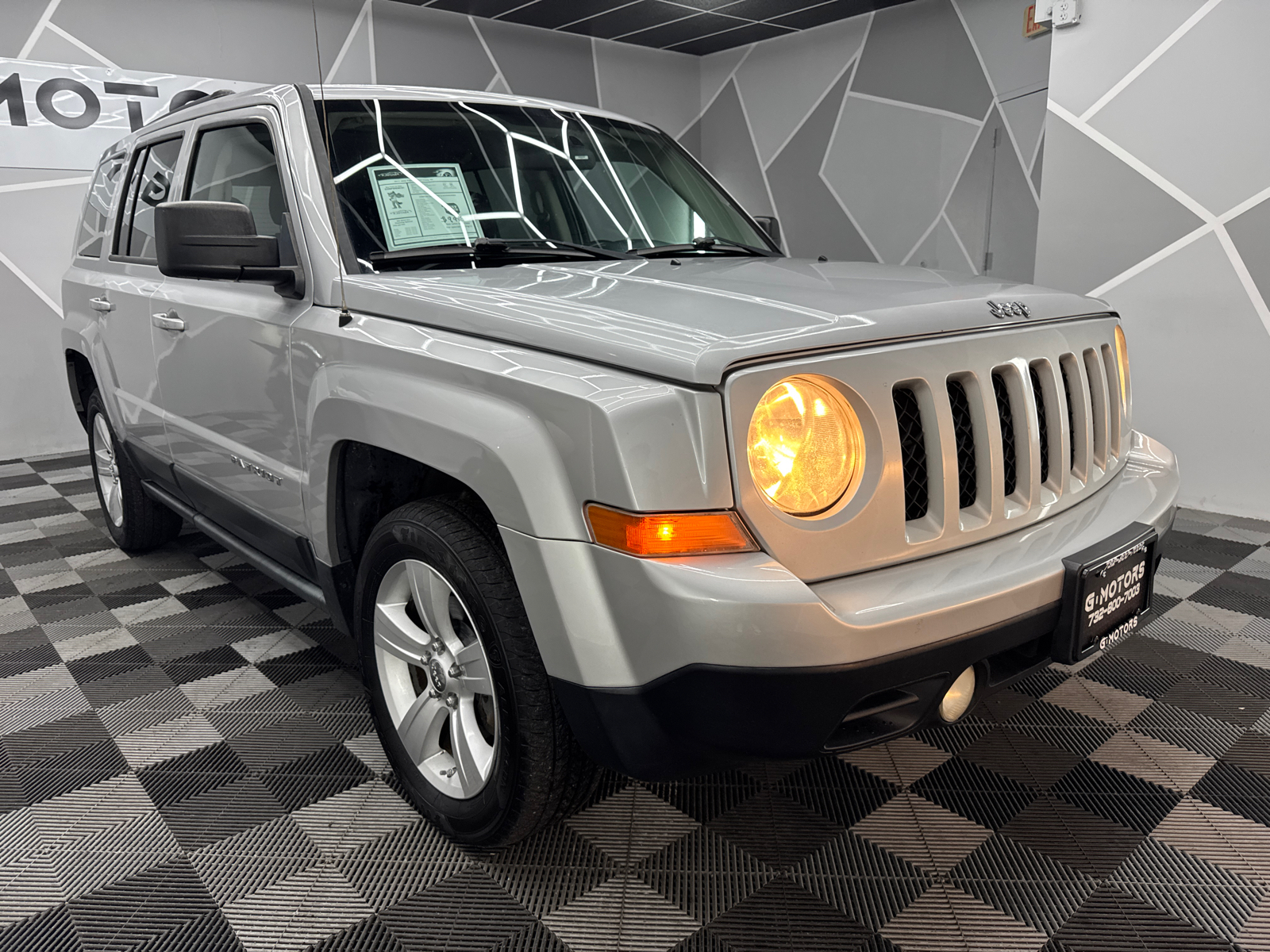 2011 Jeep Patriot Sport Utility 4D 13