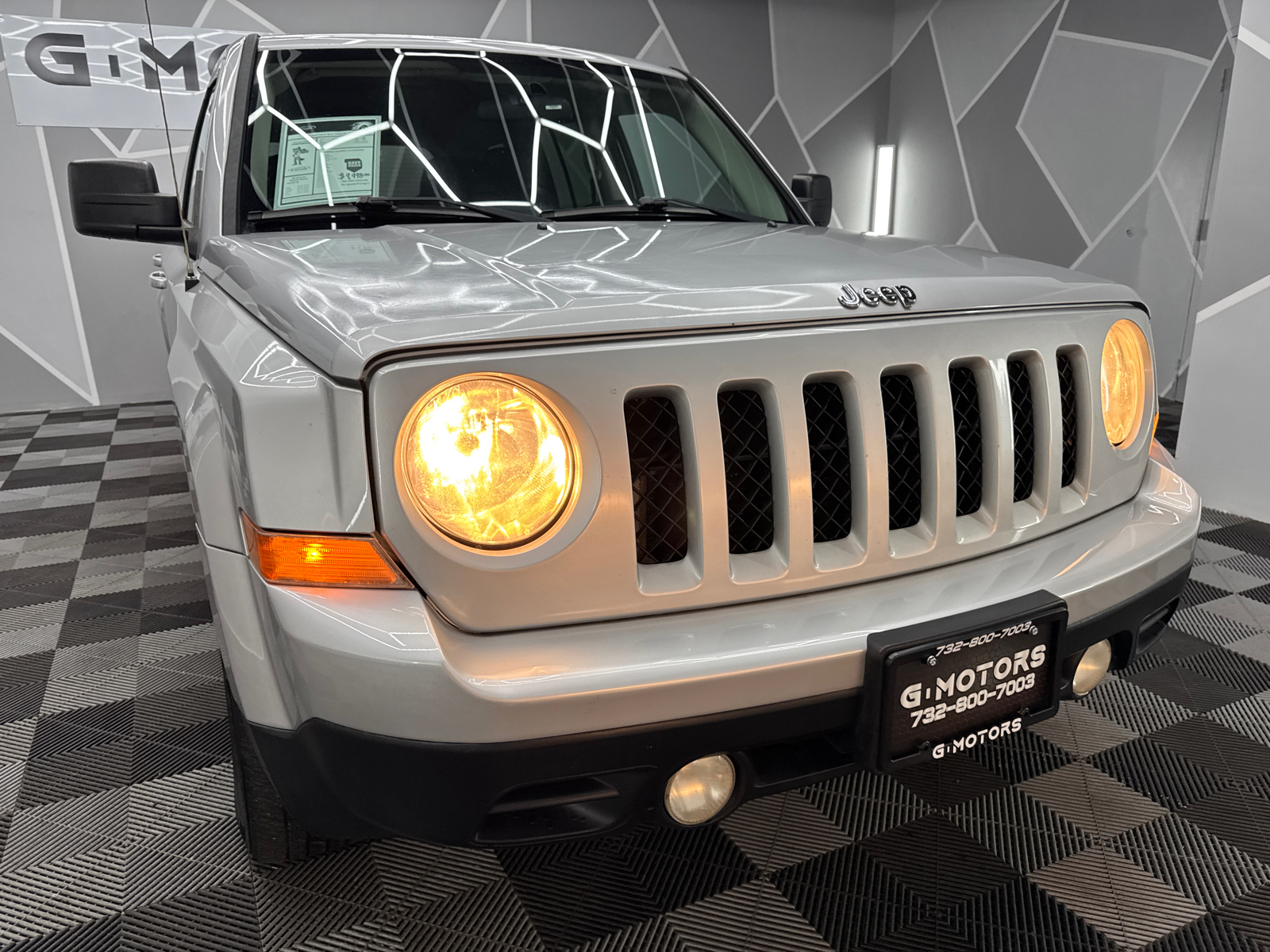 2011 Jeep Patriot Sport Utility 4D 14