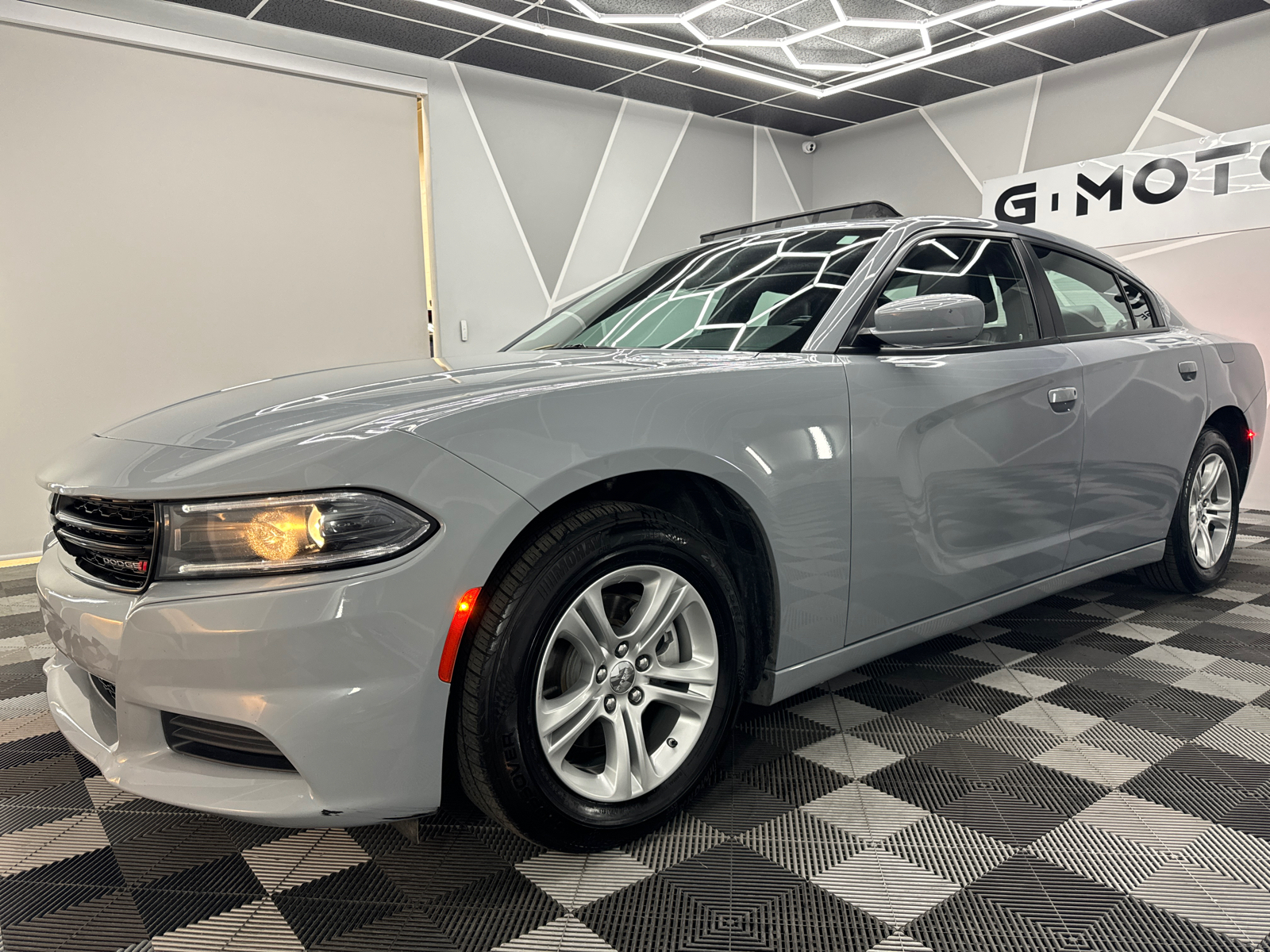 2022 Dodge Charger SXT Sedan 4D 2