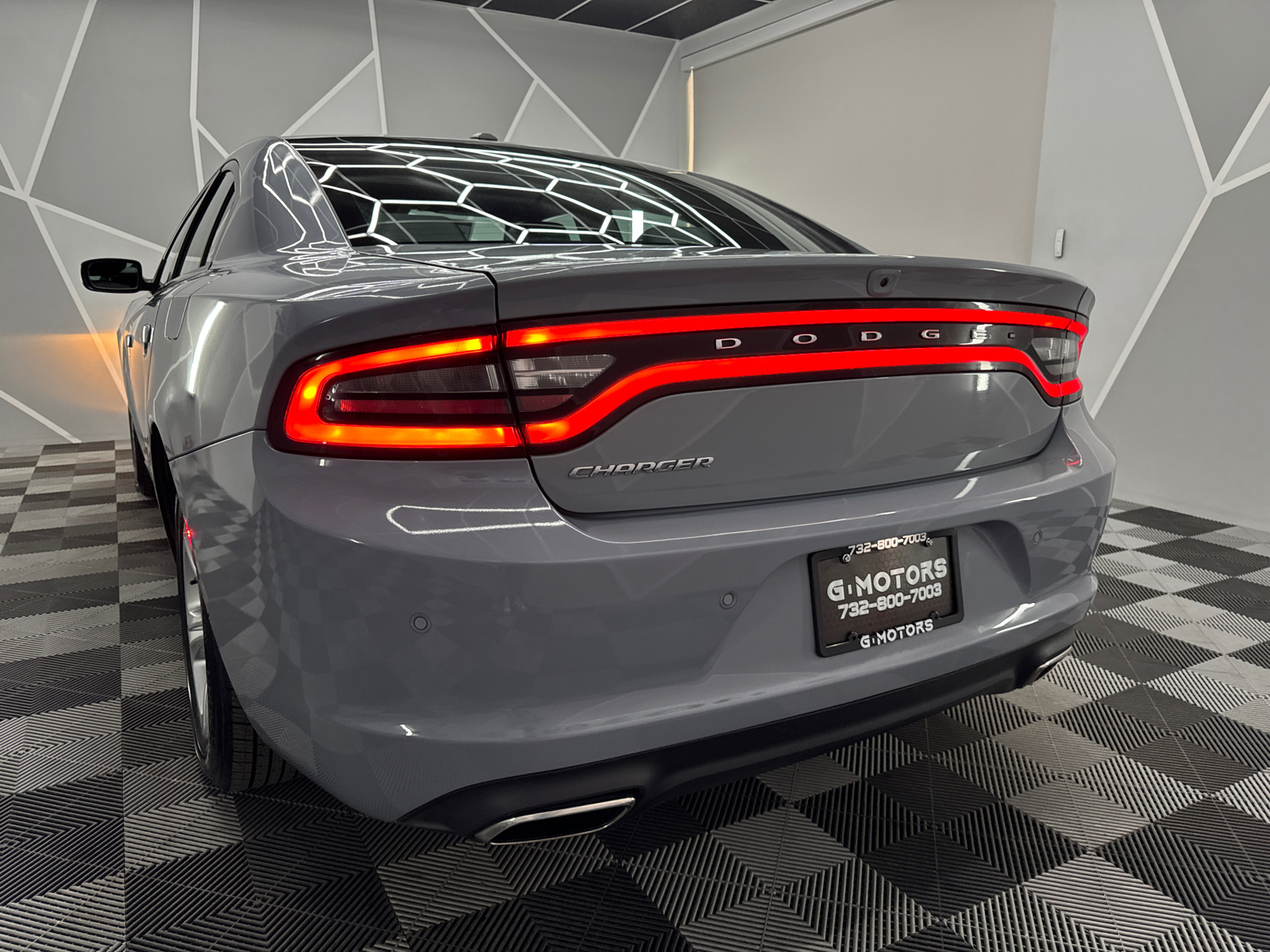 2022 Dodge Charger SXT Sedan 4D 6