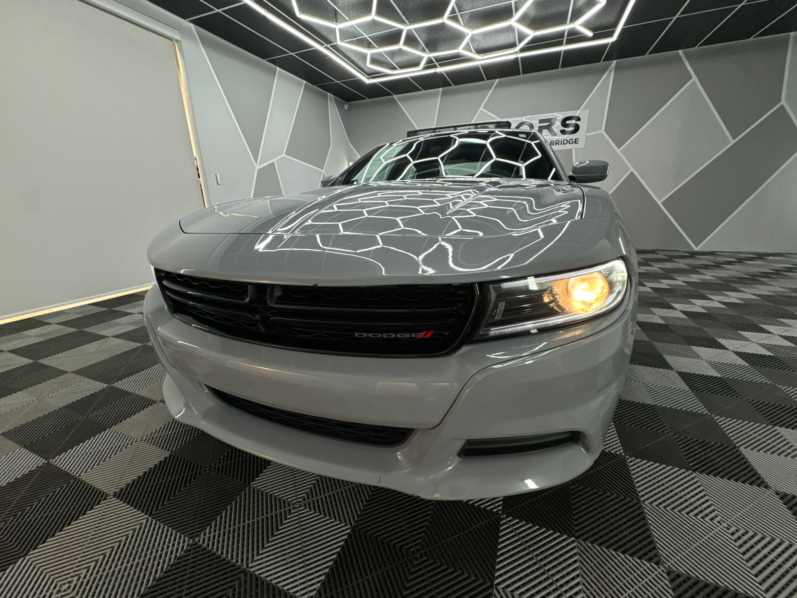 2022 Dodge Charger SXT Sedan 4D 16