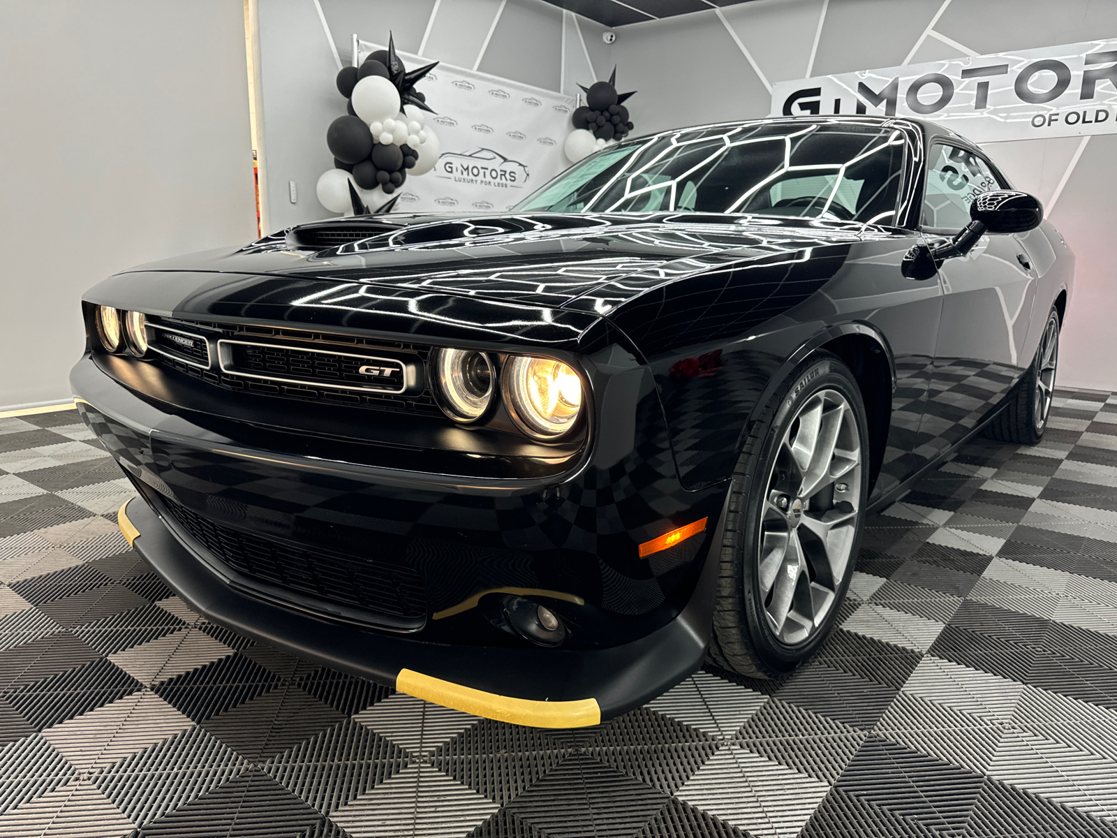 2022 Dodge Challenger GT Coupe 2D 1