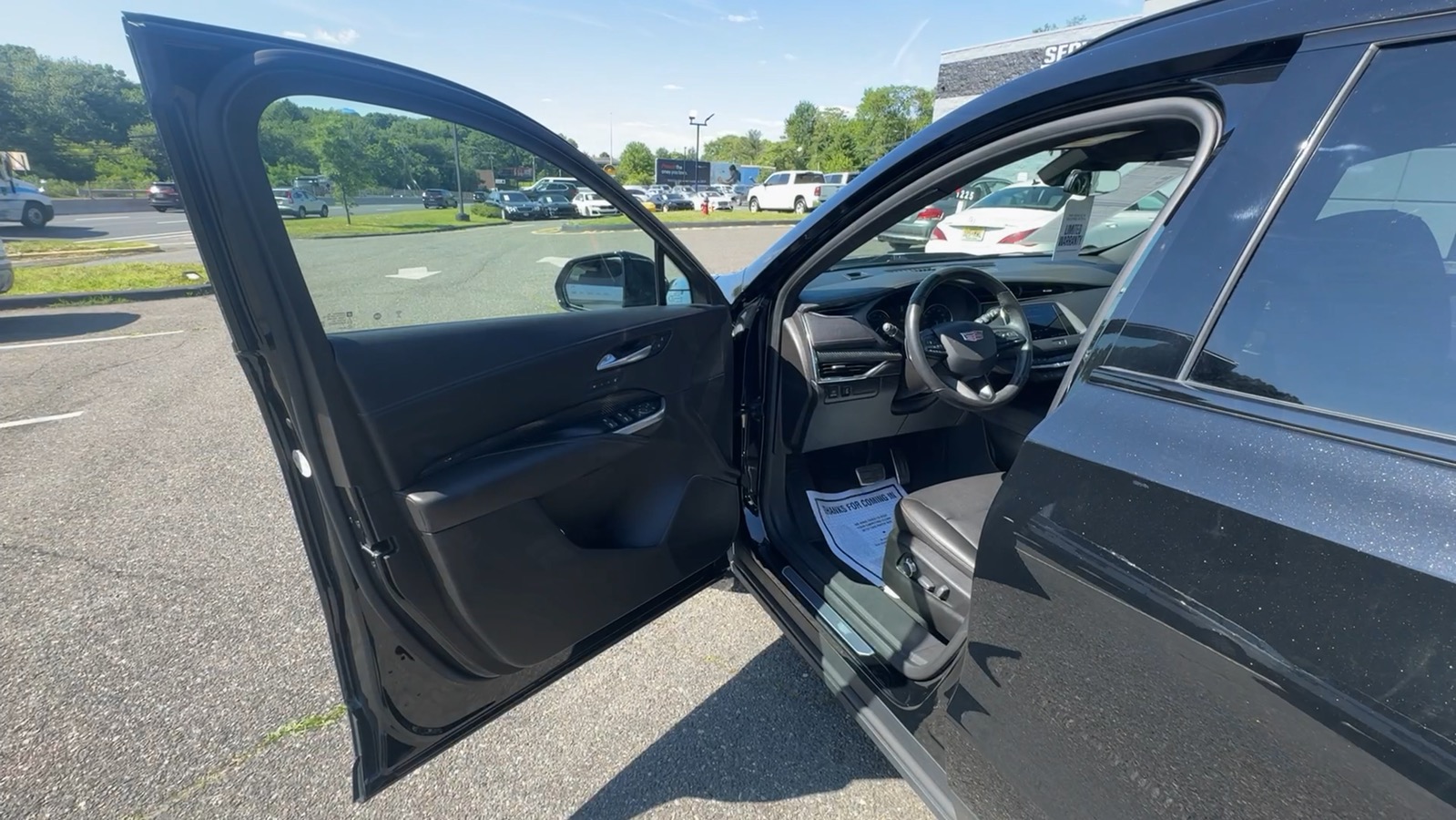 2019 Cadillac XT4 Sport SUV 4D 31