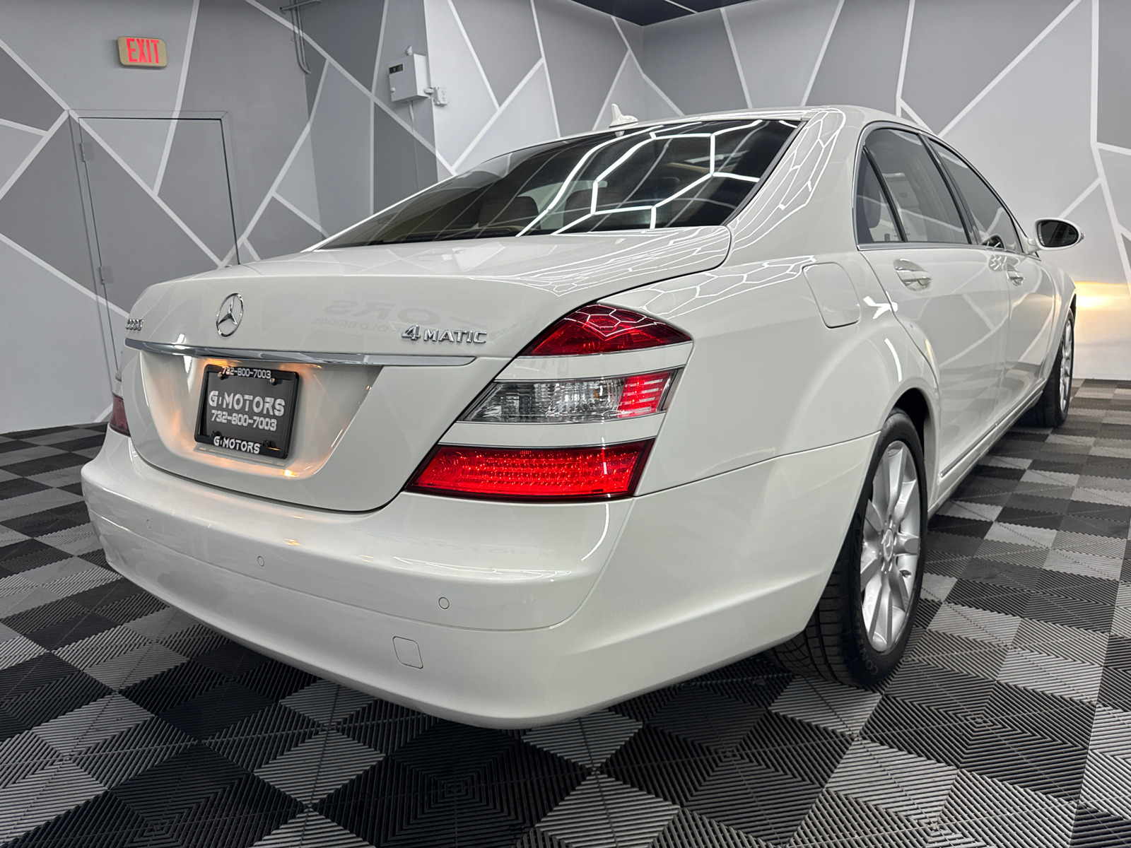 2008 Mercedes-Benz S-Class S 550 4MATIC Sedan 4D 9