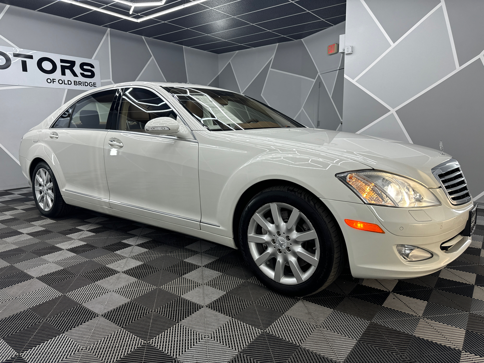 2008 Mercedes-Benz S-Class S 550 4MATIC Sedan 4D 12