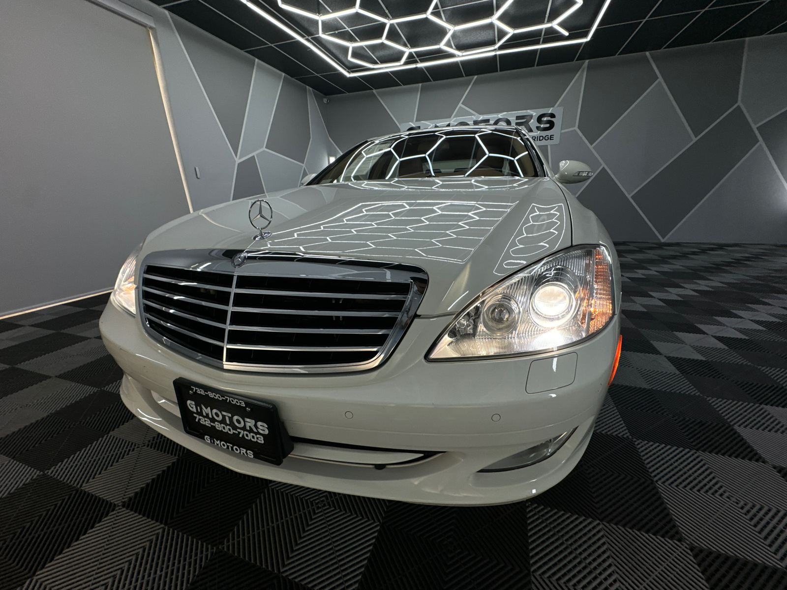 2008 Mercedes-Benz S-Class S 550 4MATIC Sedan 4D 16