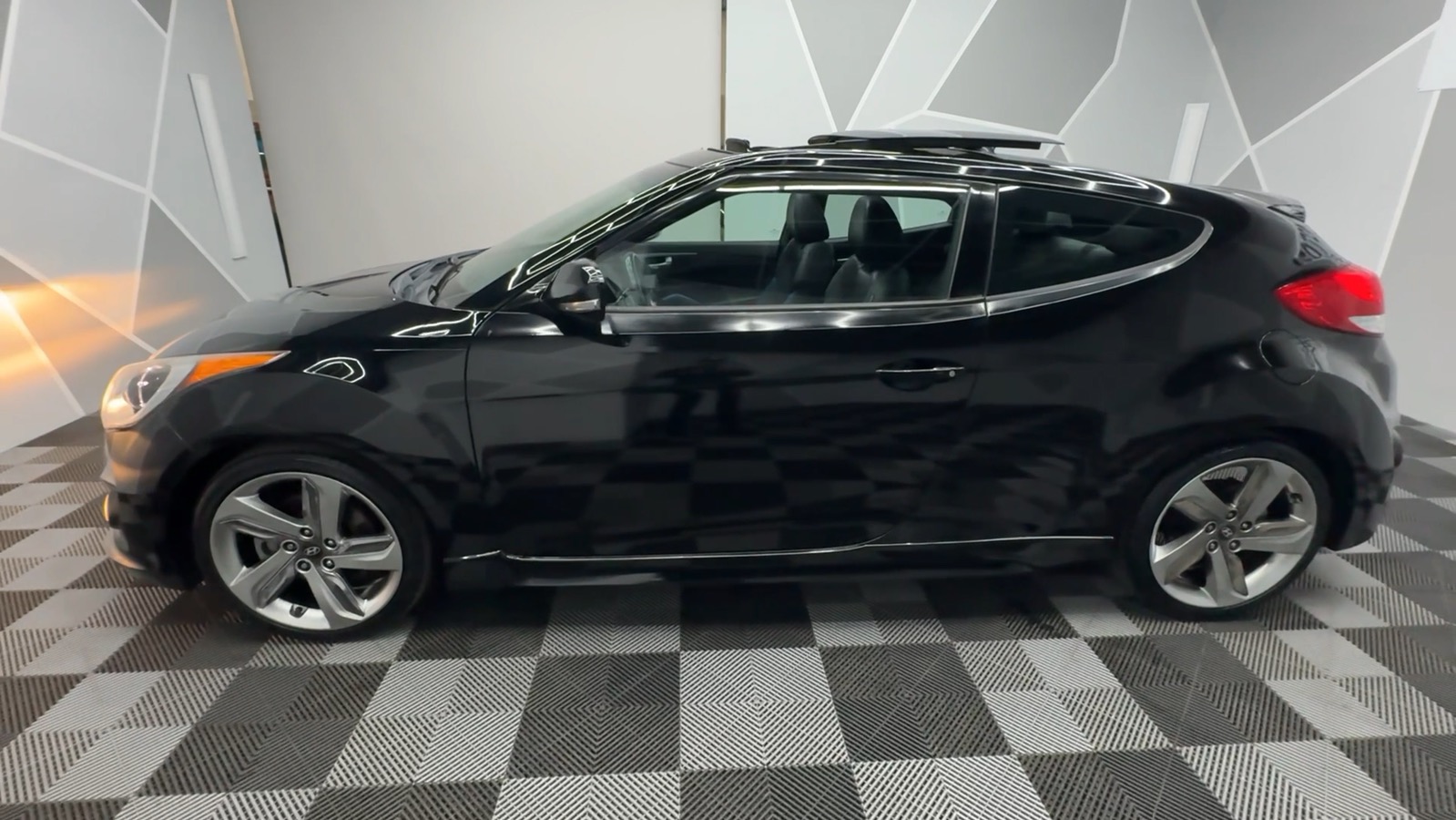 2014 Hyundai Veloster Turbo Coupe 3D 4