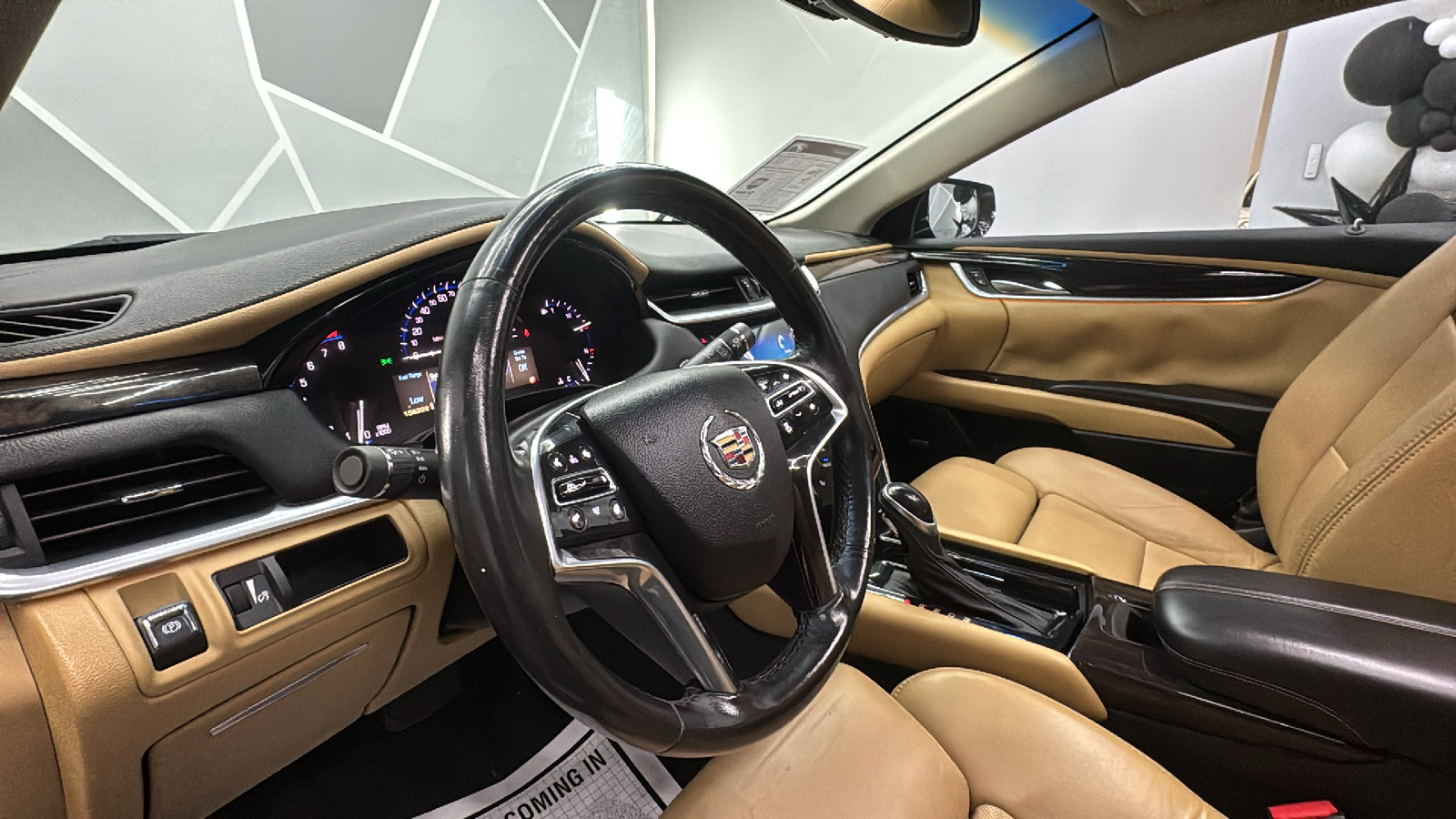 2013 Cadillac XTS Luxury Collection Sedan 4D 40