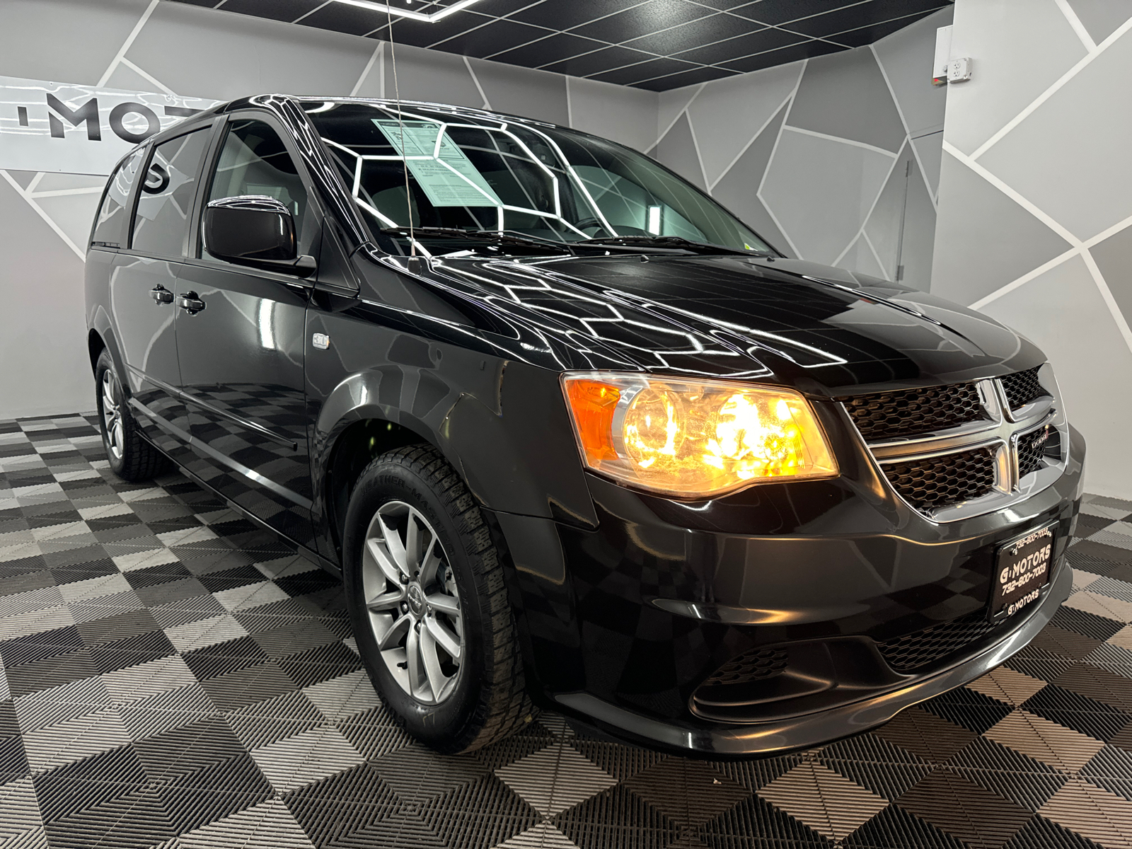 2014 Dodge Grand Caravan  13