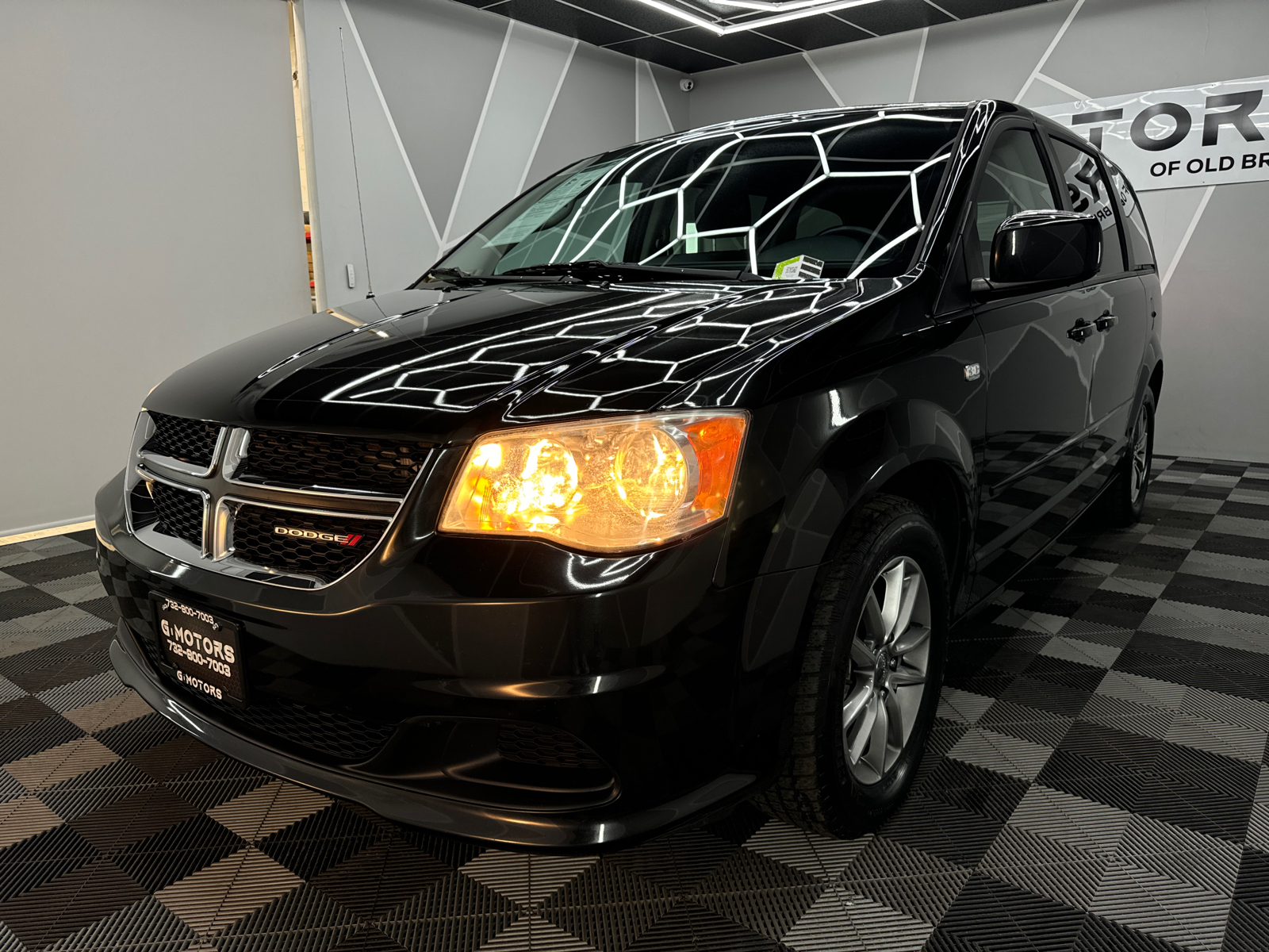 2014 Dodge Grand Caravan  17