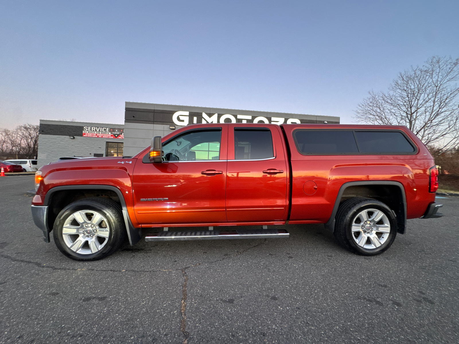 2015 GMC Sierra 1500 Double Cab SLE Pickup 4D 6 1/2 ft 3