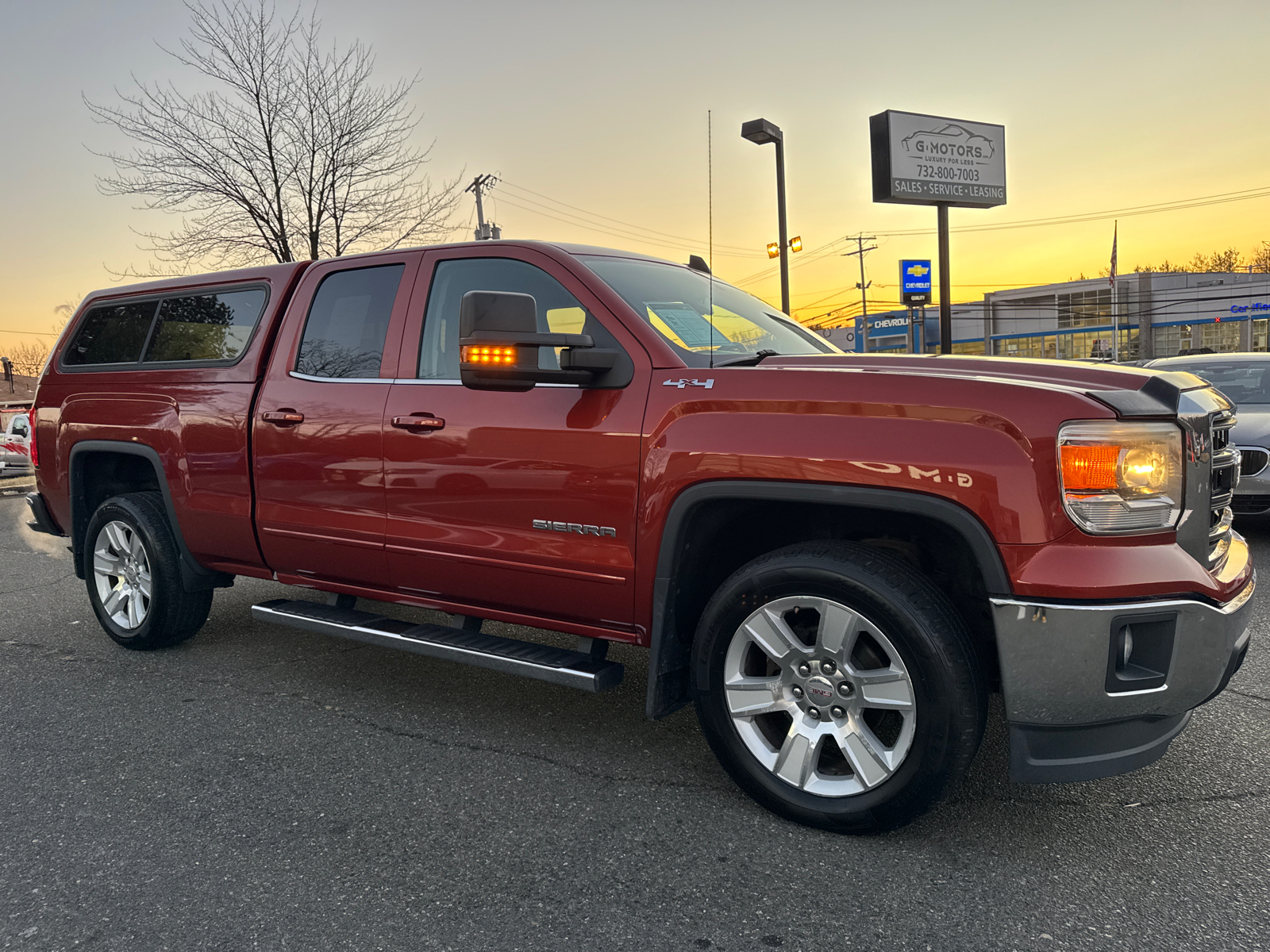 2015 GMC Sierra 1500 Double Cab SLE Pickup 4D 6 1/2 ft 12