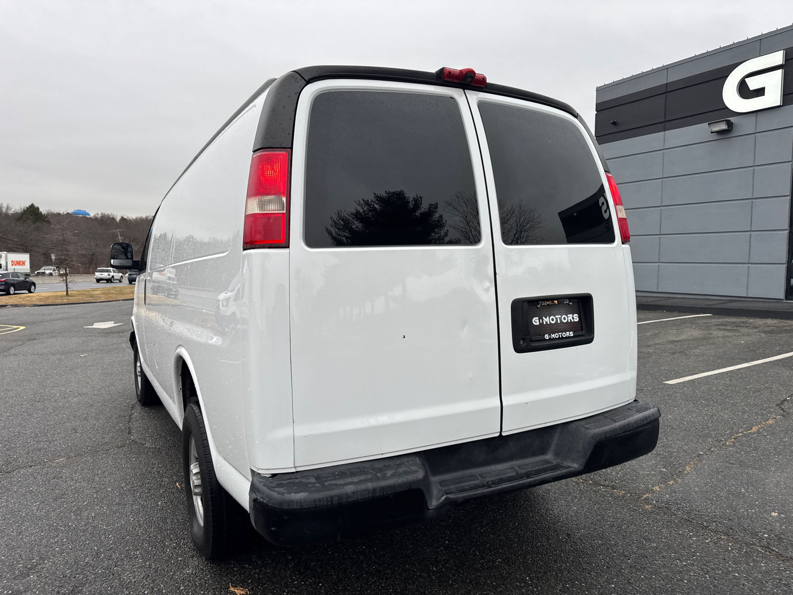 2017 Chevrolet Express 2500 Cargo Van 3D 6