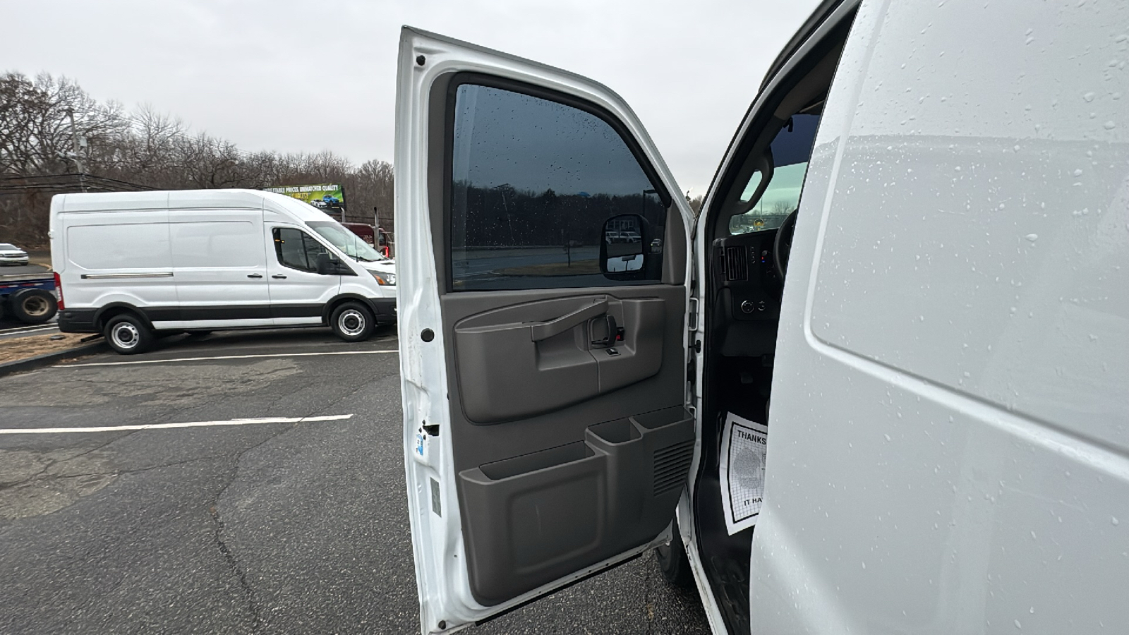 2017 Chevrolet Express 2500 Cargo Van 3D 30