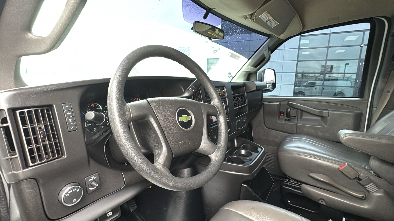 2017 Chevrolet Express 2500 Cargo Van 3D 36