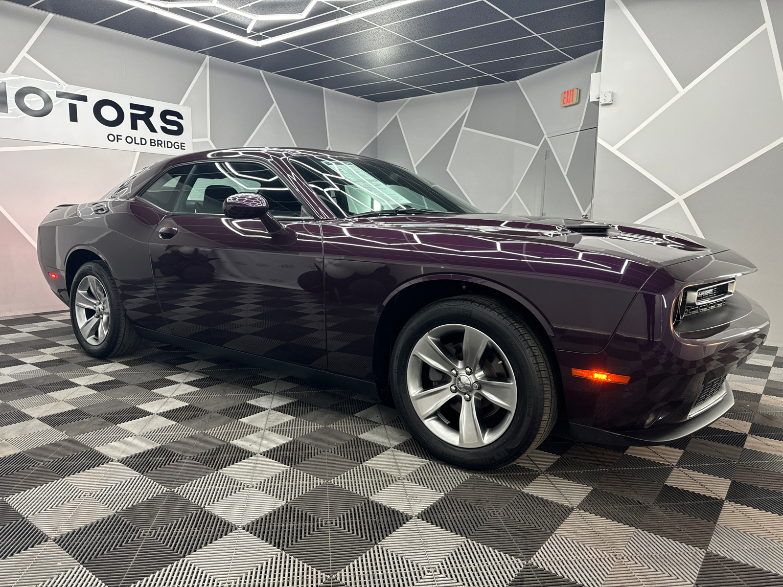 2020 Dodge Challenger SXT Coupe 2D 12